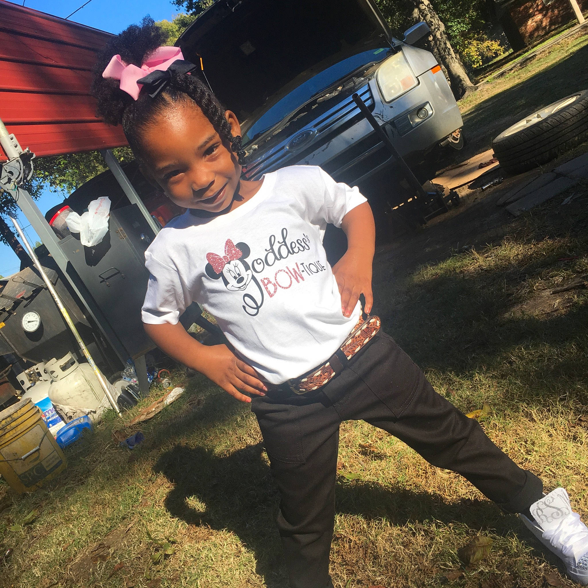 Breasia is registered to the contest to win money with this photo: black_hair, child, cool, fun, grass, happy, house, jeans, joy, leisure, mountain, person, photography, plant, smile, style, t_shirt, technology, tourism, tree