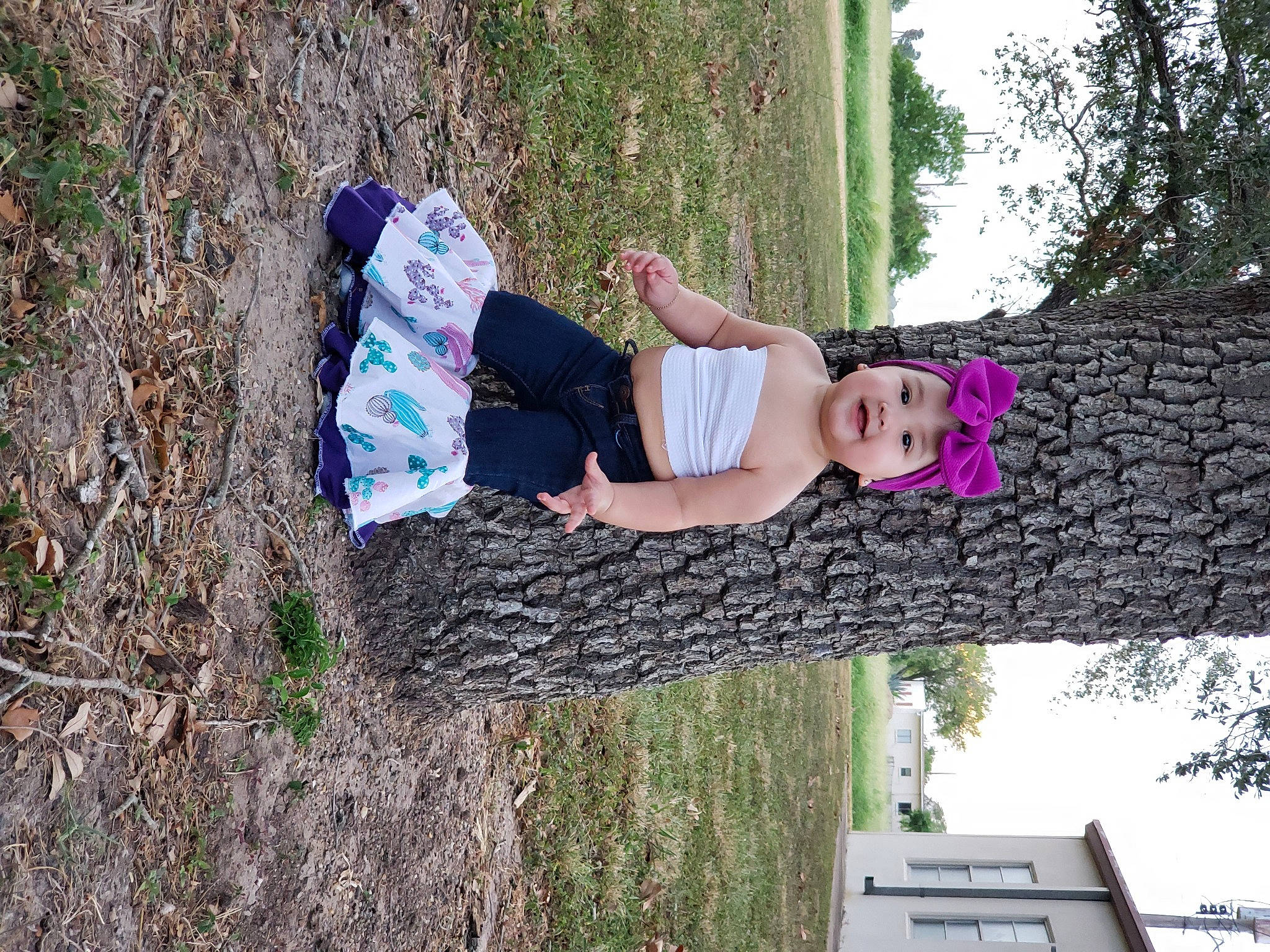 Valentina is registered to the contest to win money with this photo: branch, child, fun, headwear, joy, leg, leisure, person, photography, plant, spring, tree, vacation, woody_plant