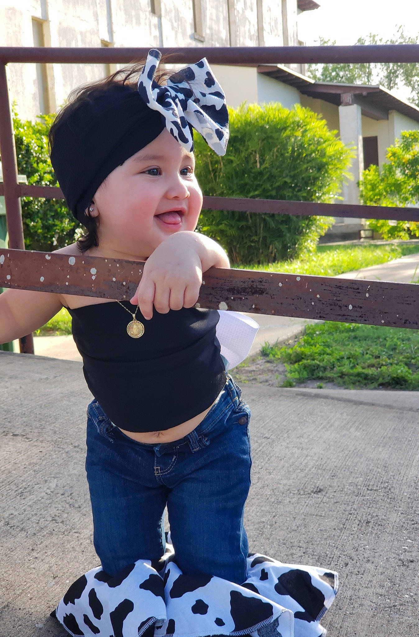 Valentina is registered to the contest to win money with this photo: baby, baby_toddler_clothing, cap, child, headgear, headwear, joy, person, toddler