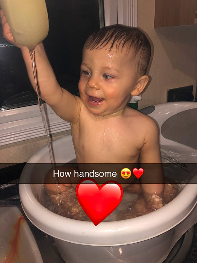 Abraham joined the competition — help win amazing prizes! arm, cheek, eye, finger, gesture, hand, happy, head, human_body, joint, lip, mouth, muscle, nose, organ, person, photograph, product, shoulder, skin