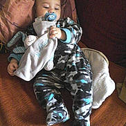 Nolhan a rejoint le concours — aidez-le/la à gagner de superbes lots !