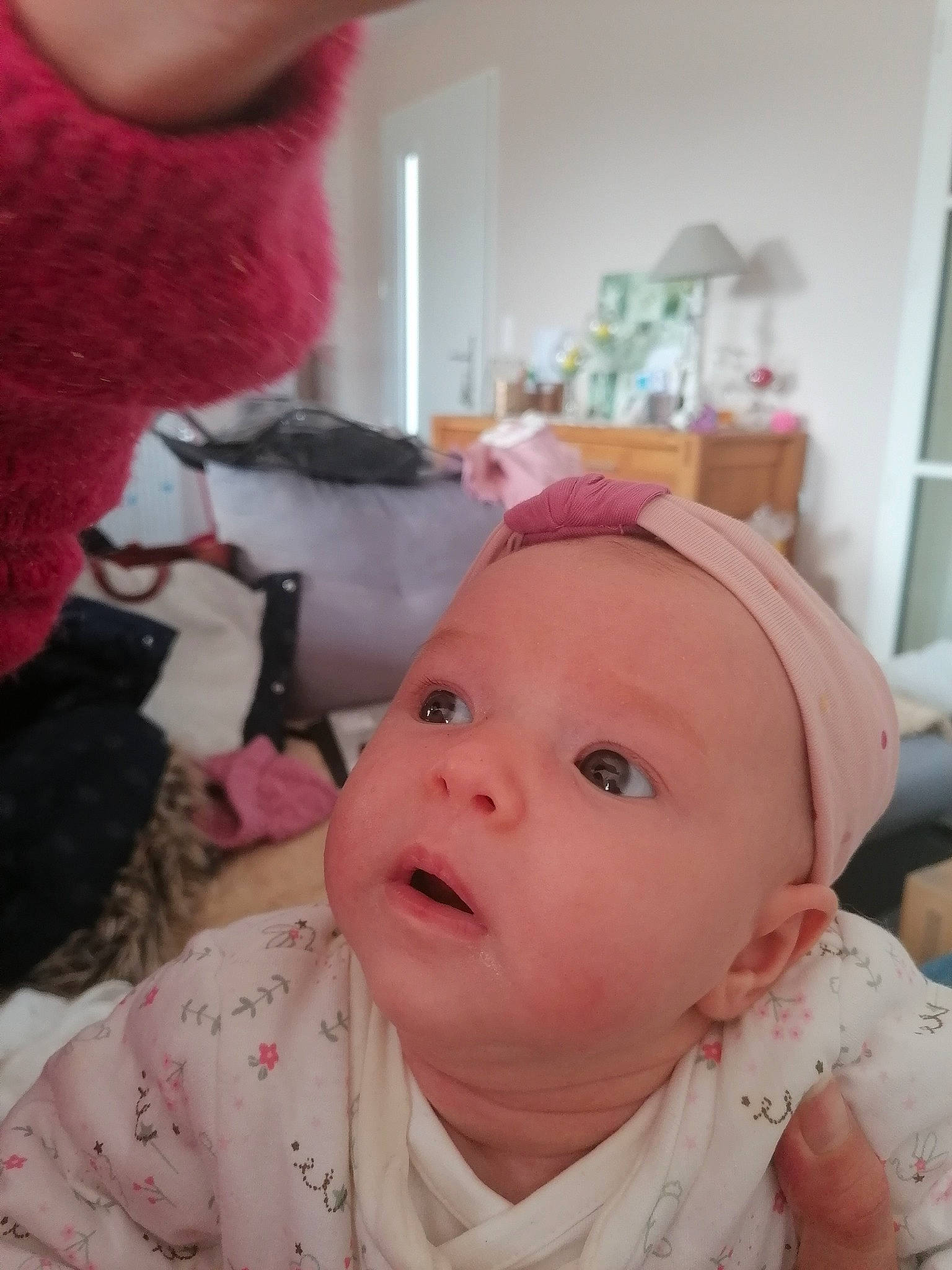 Anaïs a rejoint le concours — aidez-le/la à gagner de superbes lots ! baby, baby_toddler_clothing, beauty, cheek, child, ear, eyebrow, eyelash, face, hat, headgear, iris, lip, mammal, mouth, nose, organ, person, pink, skin