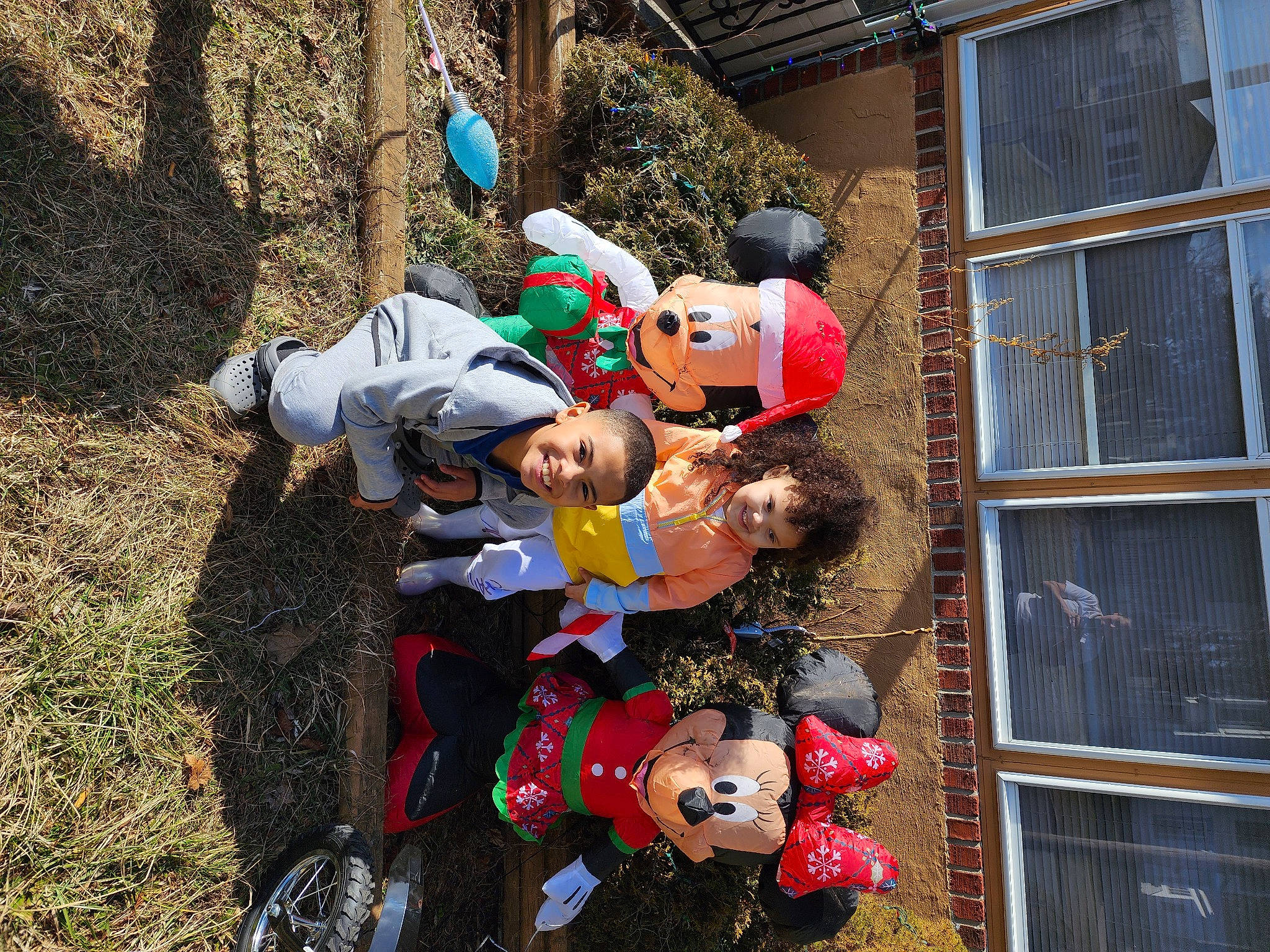 Dalaya is registered to the contest to win money with this photo: adventure, child, event, fun, grass, happy, hat, holiday, joy, leisure, person, plant, recreation, smile, soil, tire, toddler, tree, wheel, window