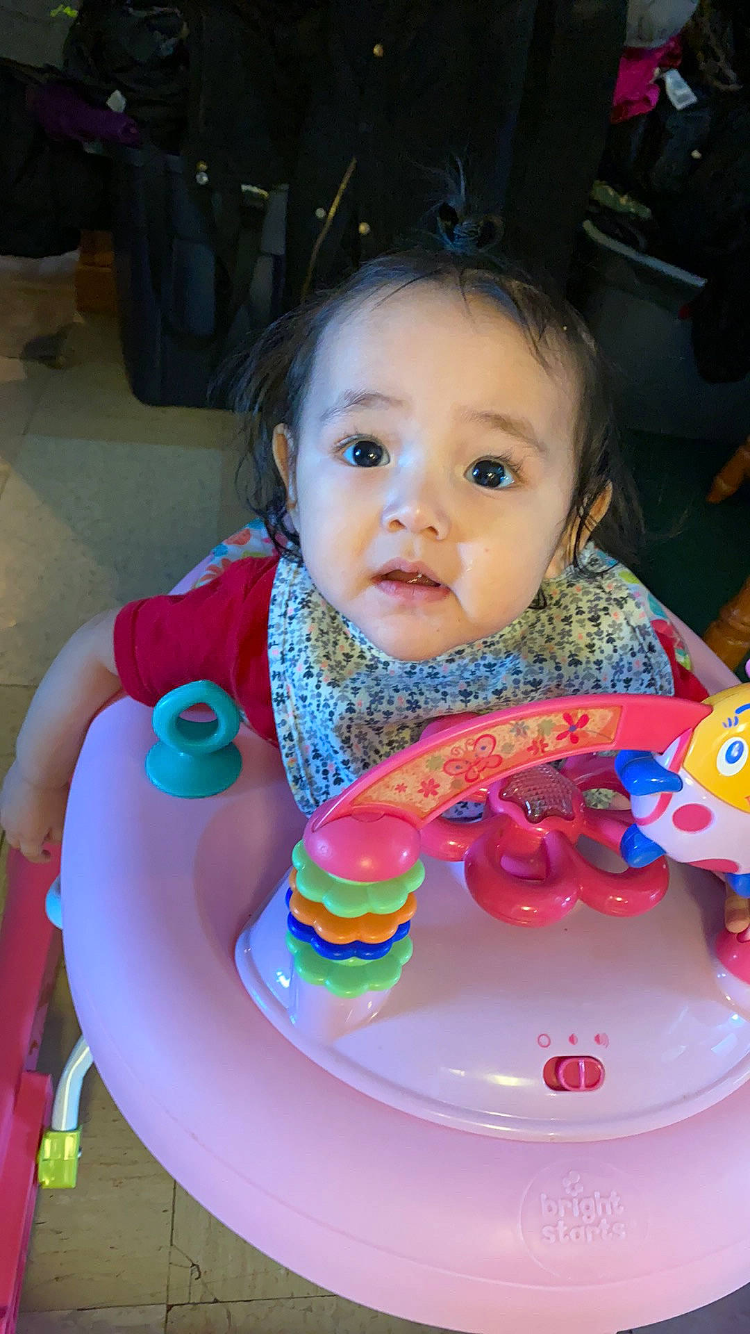 Jessa is registered to the contest to win money with this photo: baby, baked_goods, birthday, buttercream, cake, child, eating, food, icing, party, person, play, sweetness, toddler