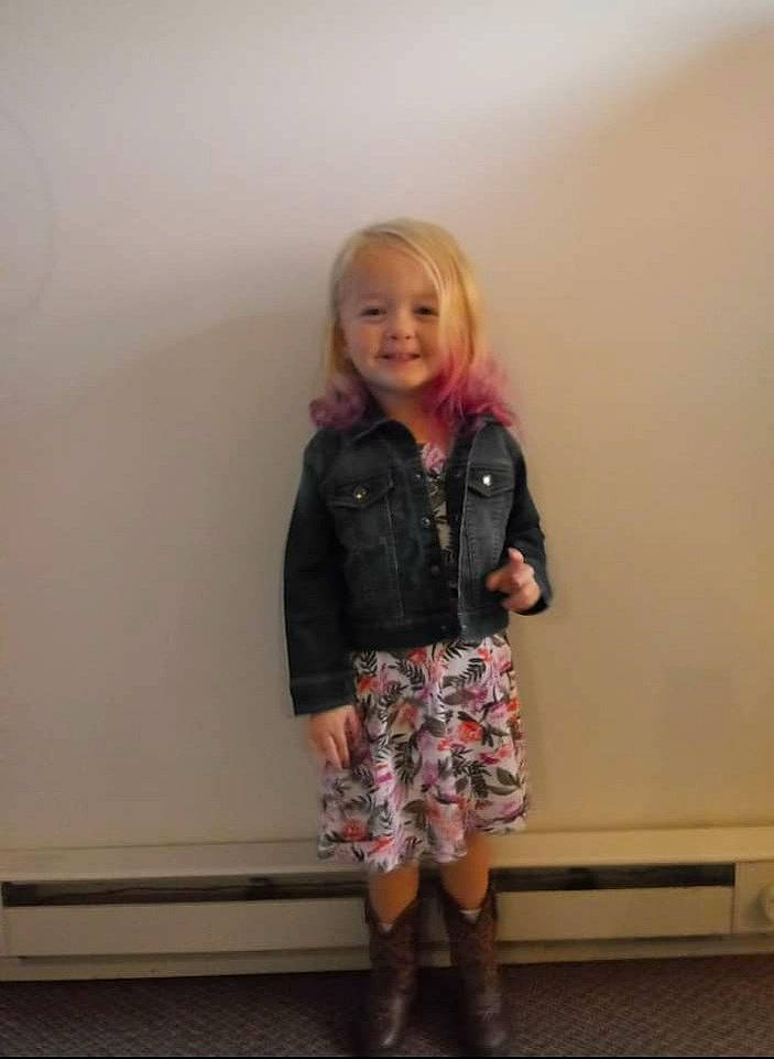 Maddie is registered to the contest to win money with this photo: baby_toddler_clothing, blond, fashion_design, happy, human_leg, iris, joy, knee, leg, pattern, person, pink, shoe, skin, sleeve, smile, sock, street_fashion, thigh, toddler