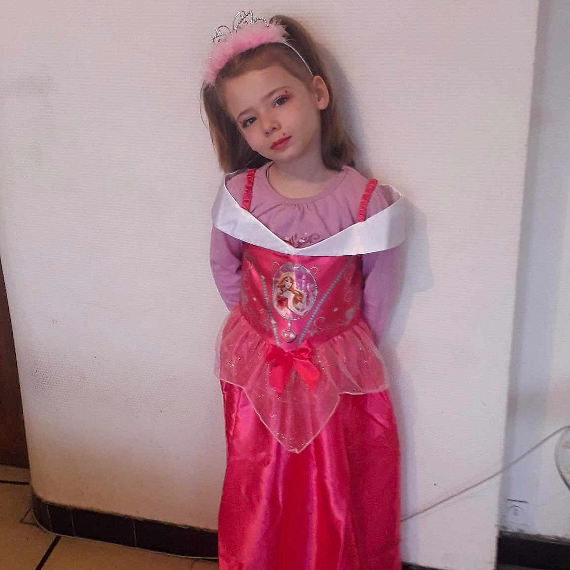 Illyana participe au concours pour gagner de l'argent avec cette photo : child, clothing, costume, dress, magenta, peach, person, pink, smile, toddler