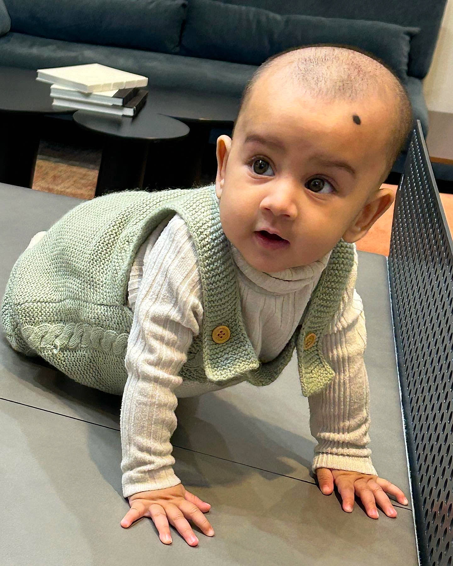 Avika is registered to the contest to win money with this photo: baby, baby_products, baby_toddler_clothing, carpet, chair, cheek, child, comfort, crawling, floor, flooring, hardwood, joint, person, room, sitting, skin, sleeve, surprise, thumb