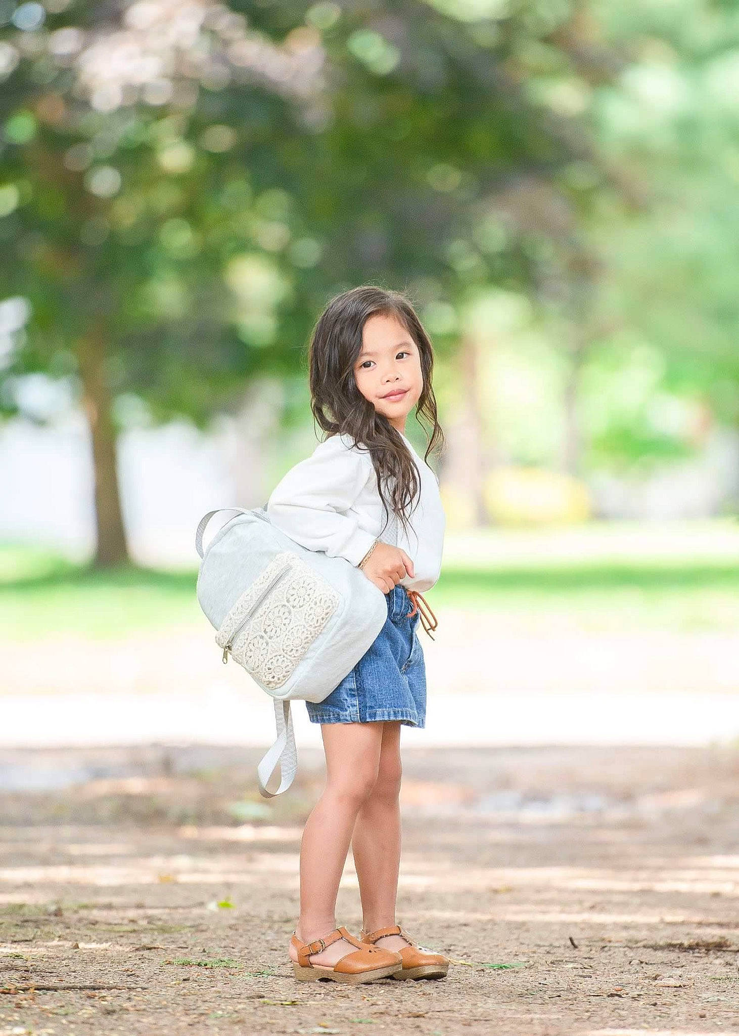 Saphira is registered to the contest to win money with this photo: beauty, child, child_model, clothing, denim, dress, fashion, joint, leg, person, photograph, photography, pink, portrait_photography, shoulder, skin, snapshot, street_fashion, summer, vacation