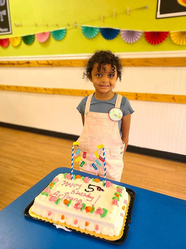 Ariyana is registered to the contest to win money with this photo: baked_goods, birthday_cake, birthday_party, cake, cake_decorating, cake_decorating_supply, child, cuisine, dessert, event, food, fun, green, happy, joy, leisure, person, shorts, smile, sugar_cake