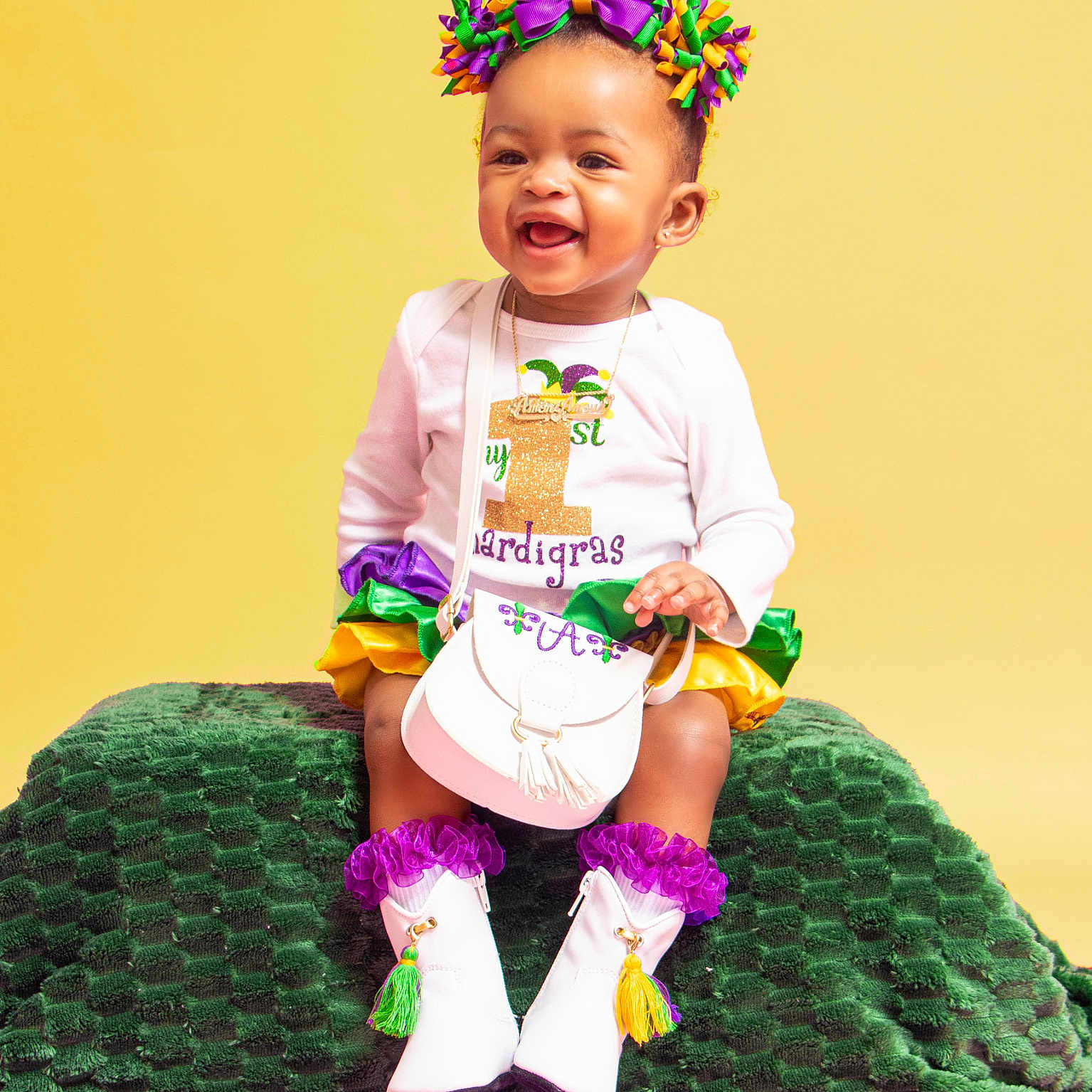 A'Moni is registered to the contest to win money with this photo: accessories, bodypart, child, clothing, costume, face, female, finger, flower, flowerarrangement, girl, hand, hat, head, person, photography, plant, portrait, purple, sitting