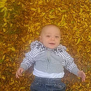 Silas is registered to the contest to win money with this photo: