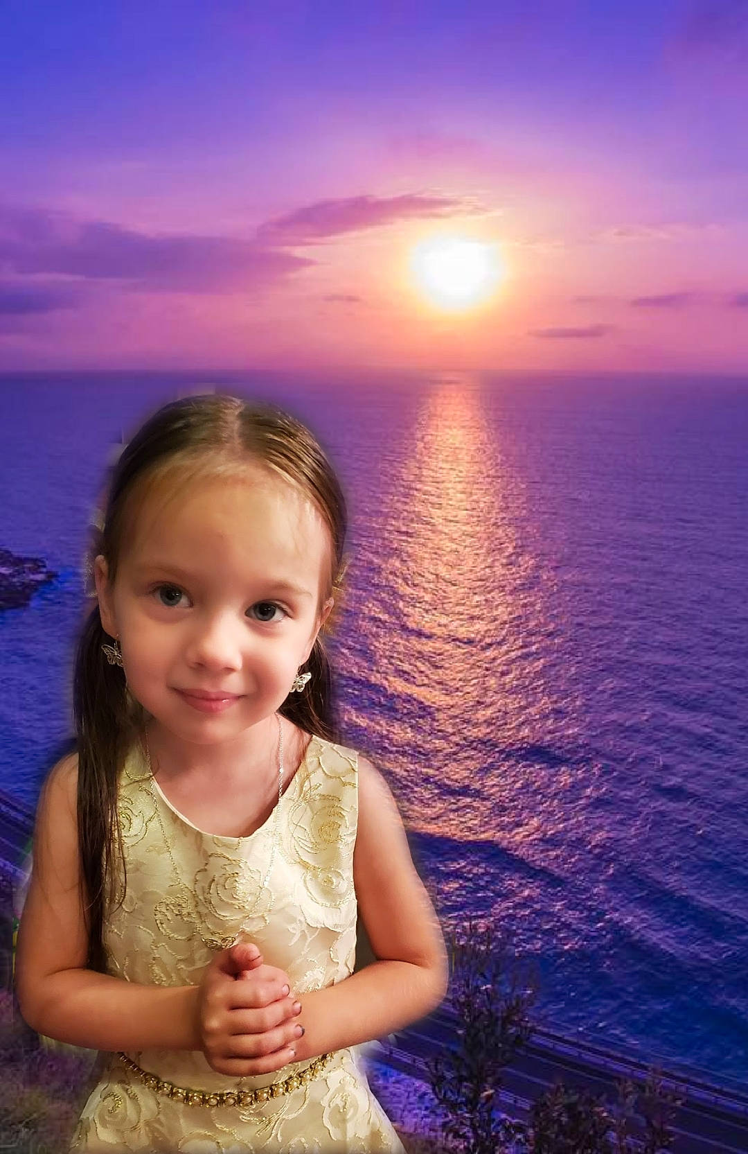 Mercedes joined the competition — help win amazing prizes! afterglow, blue, cloud, dusk, electric_blue, flash_photography, fun, happy, horizon, joy, leisure, light, people_in_nature, person, red_sky_at_morning, sky, summer, sunlight, sunrise, sunset