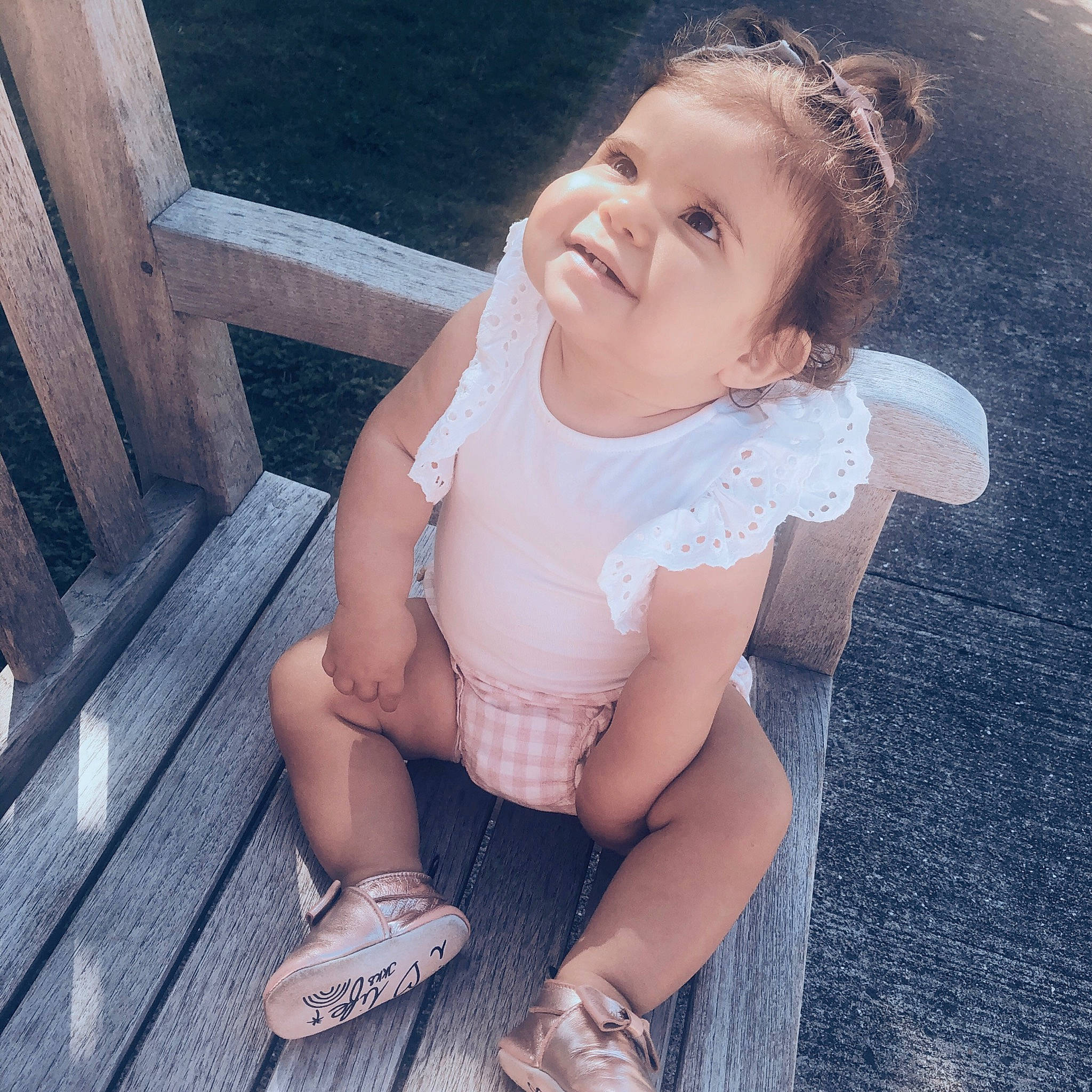 Kataleya a rejoint le concours — aidez-le/la à gagner de superbes lots ! arm, beauty, blond, cheek, child, chin, cool, eye, face, facial_expression, hair, happy, head, leg, lip, nose, person, skin, smile, summer