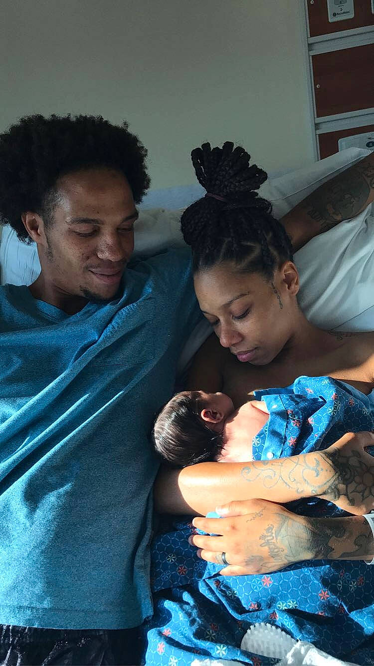 Luliani is registered to the contest to win money with this photo: azure, baby, black, black_hair, blue, child, companion_dog, electric_blue, event, fun, hairstyle, happy, hug, jewellery, joy, organ, people, person, sitting, t_shirt