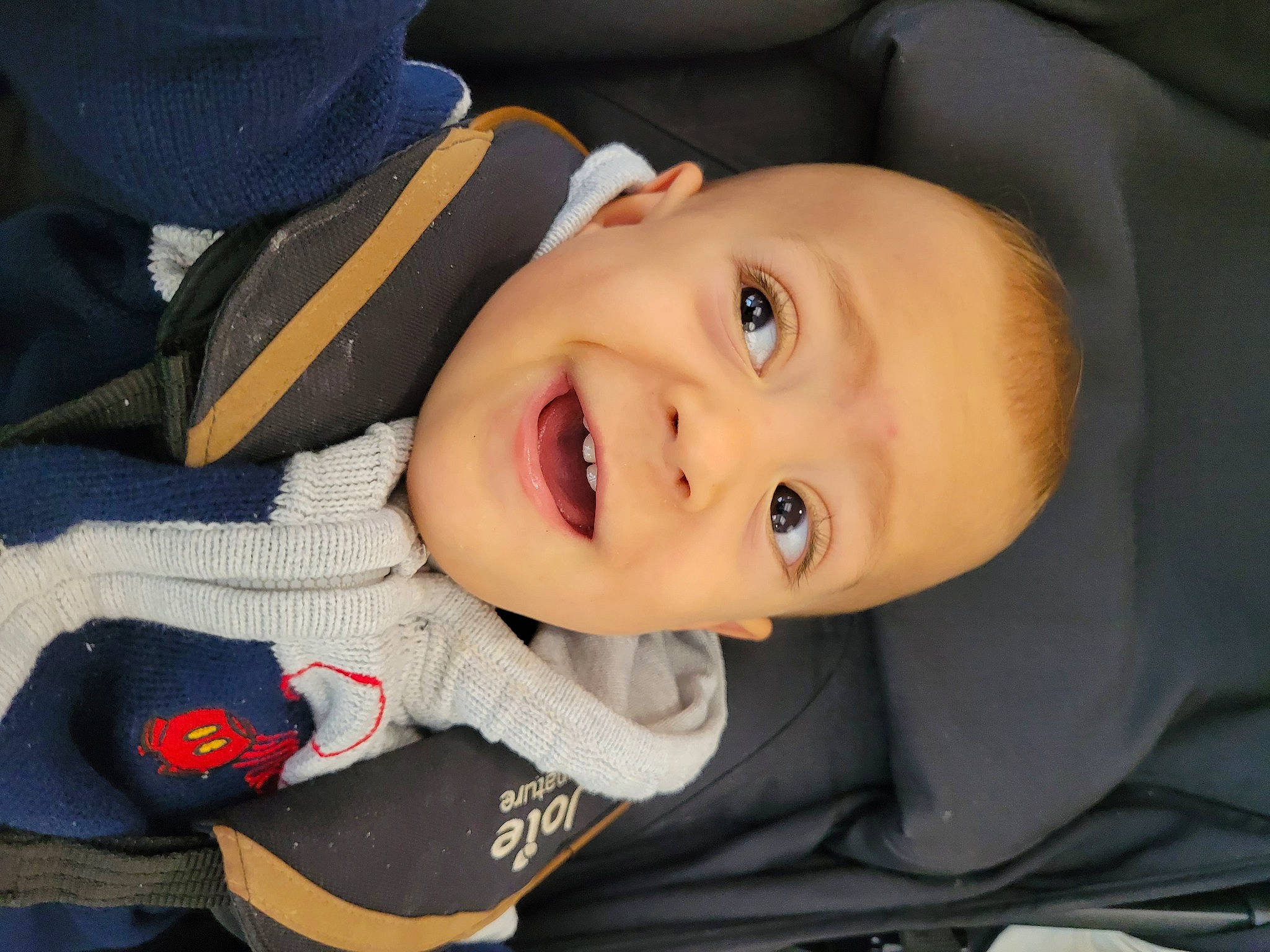 Stanley participe au concours pour gagner de l'argent avec cette photo : baby, baby_toddler_clothing, carmine, cheek, child, comfort, electric_blue, eyebrow, flash_photography, fun, happy, iris, lip, nose, outerwear, person, skin, sleeve, smile, toddler