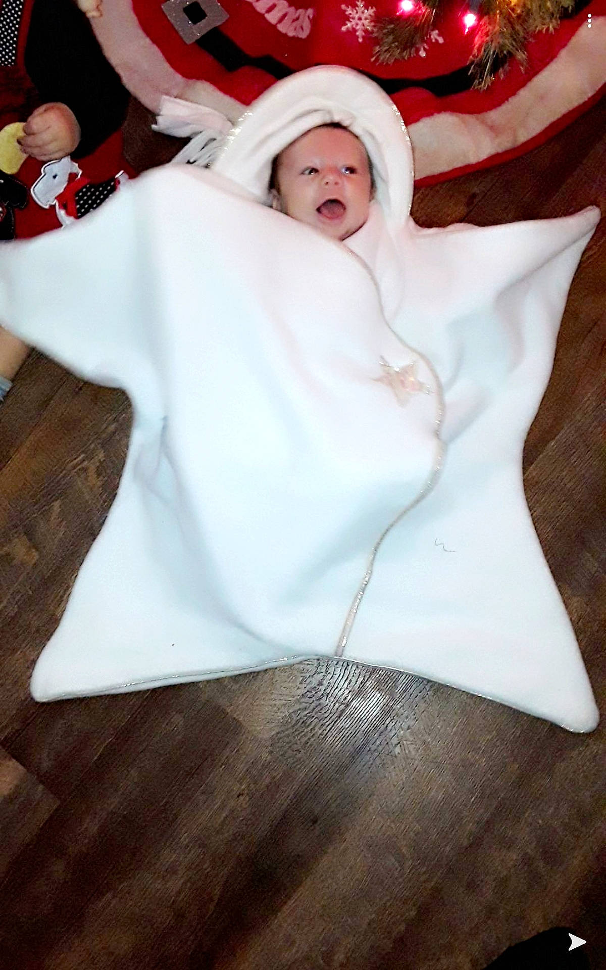 Hayden is registered to the contest to win money with this photo: child, person, smile