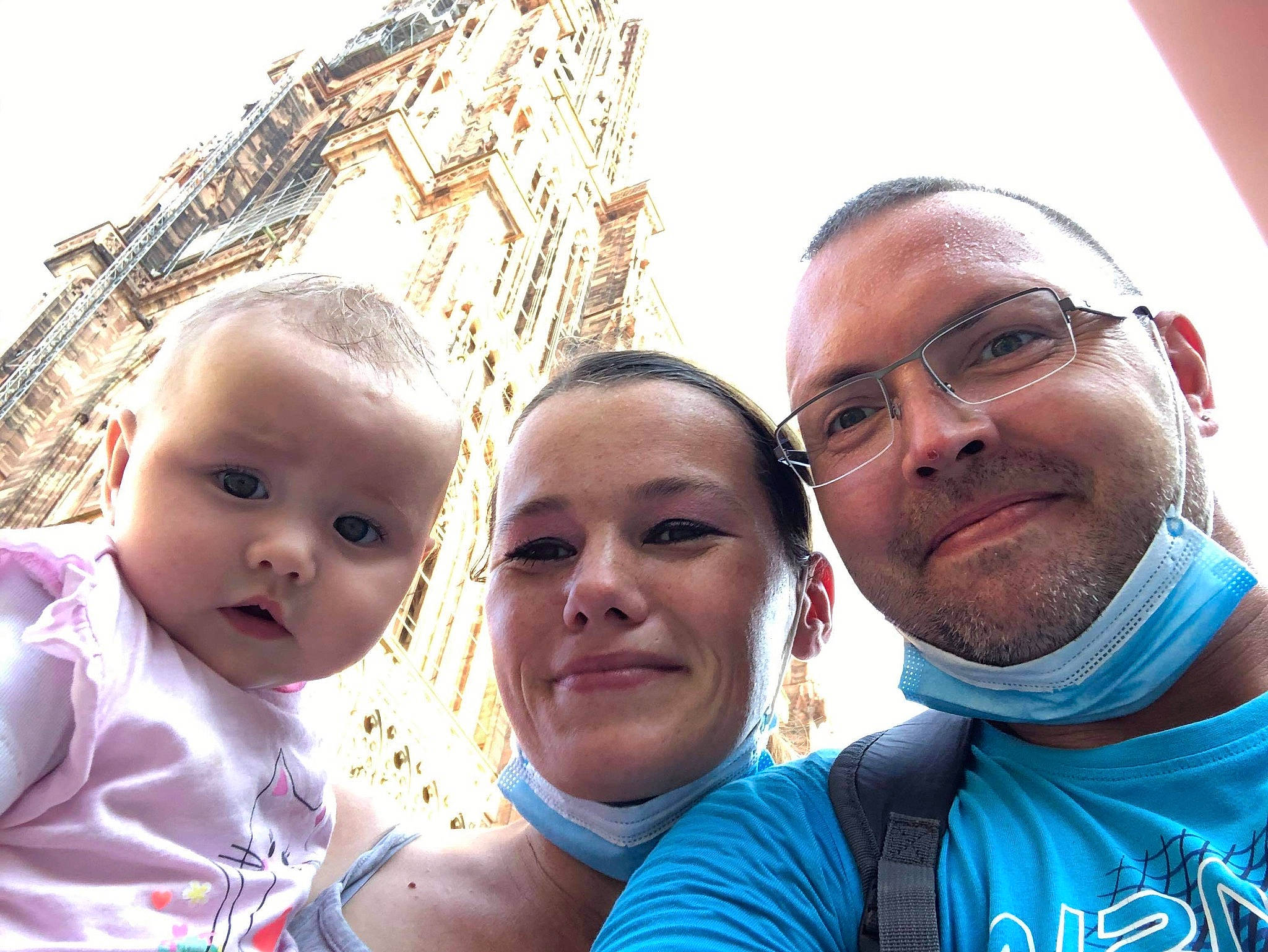 Aaliyah a rejoint le concours — aidez-le/la à gagner de superbes lots ! baby, child, face, family, fun, grandparent, happy, head, joy, nose, people, person, photography, selfie, skin, sky, smile, toddler, tree, vacation