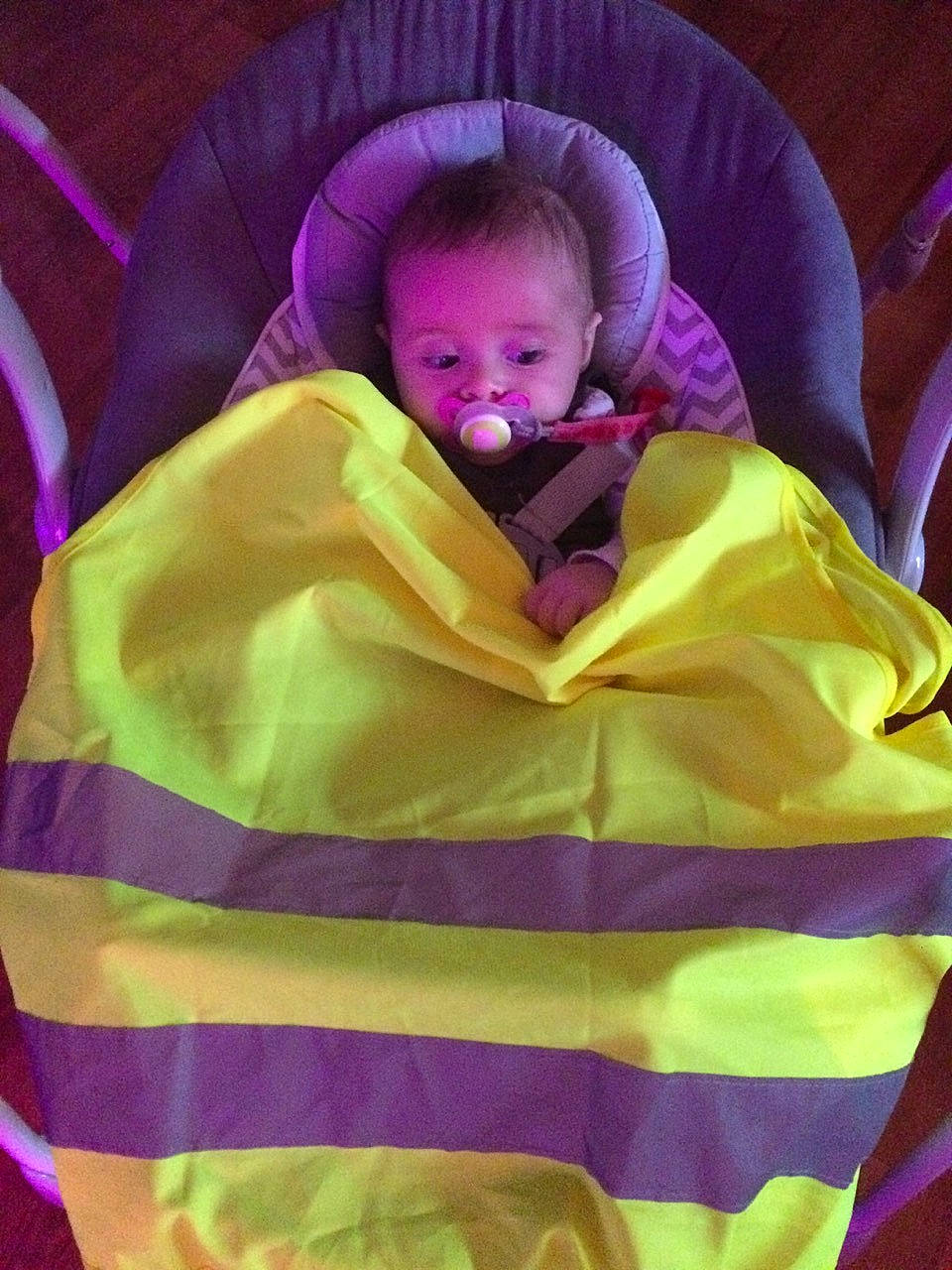 Andrea a rejoint le concours — aidez-le/la à gagner de superbes lots ! child, eye, fun, girl, infant, joy, person, pink, product, purple, toddler, violet