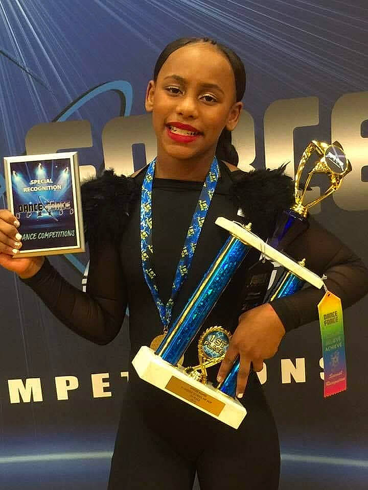 Jaila joined the competition — help win amazing prizes! award, award_ceremony, games, gold_medal, joy, medal, person