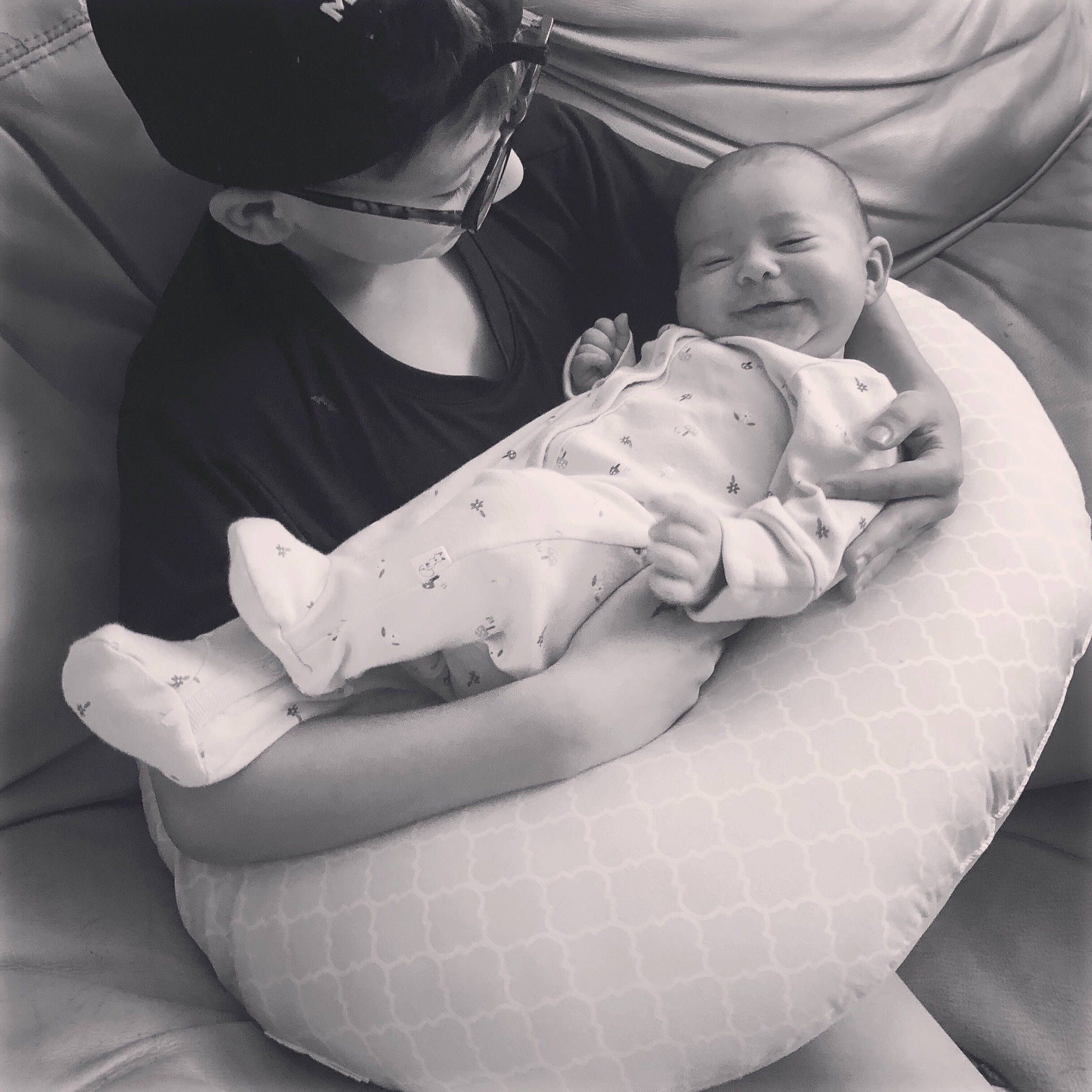 Kevin is registered to the contest to win money with this photo: baby, birth, black_and_white, child, comfort, family, furniture, monochrome_photography, mother, person, photograph, photography, sibling, sitting, stock_photography, toddler