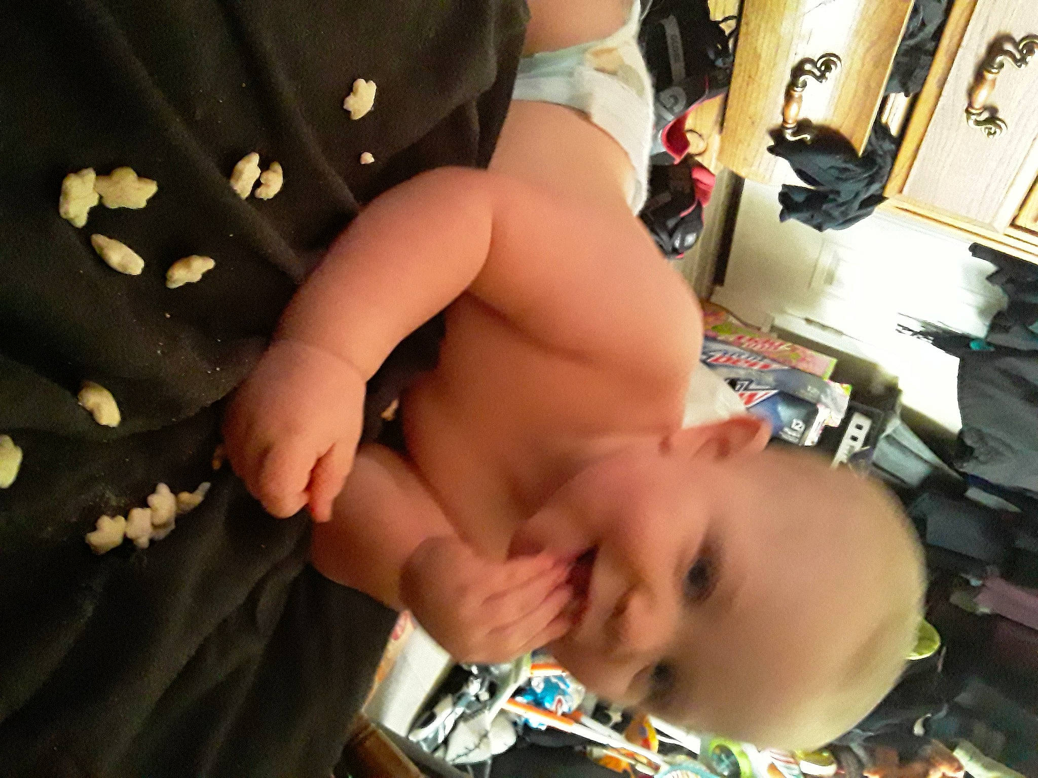 Kirin joined the competition — help win amazing prizes! abdomen, arm, chest, eyelash, finger, gesture, human_body, joint, knee, leg, mouth, muscle, nail, person, skin, stomach, thigh, thumb, toddler, trunk