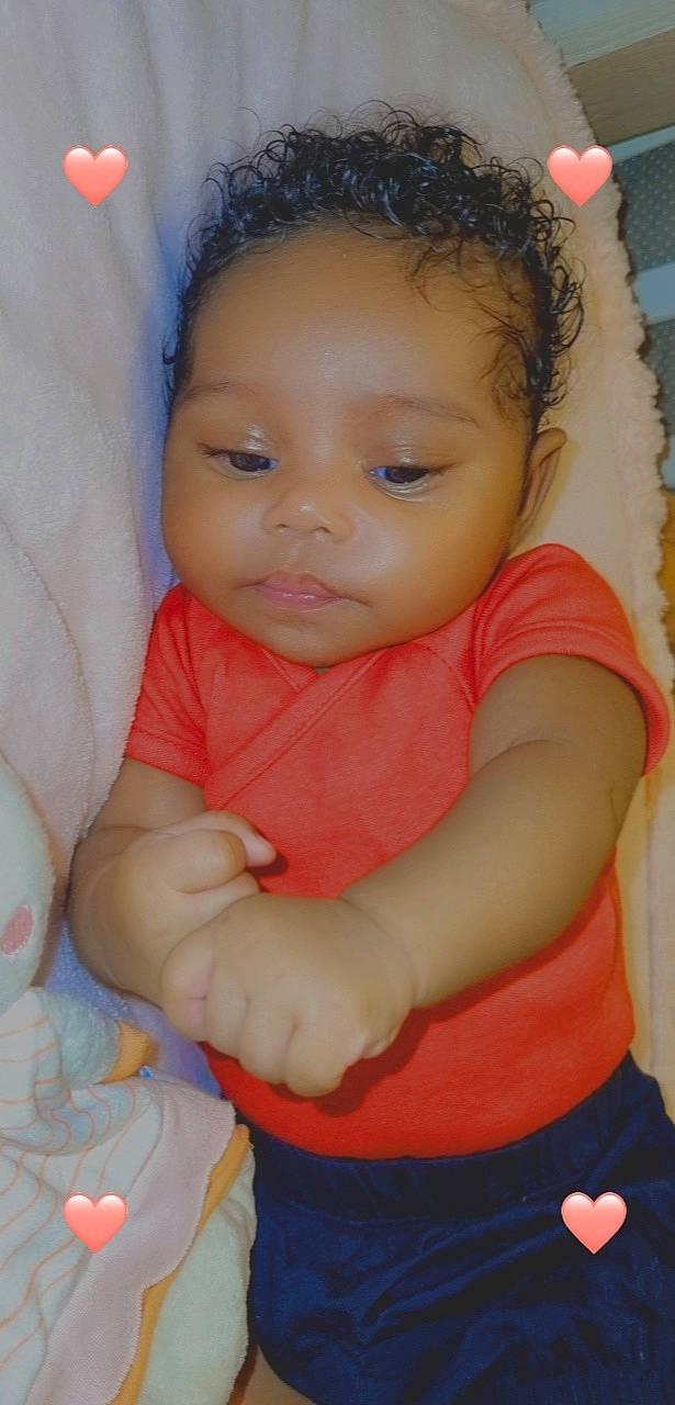 Nayannah participe au concours pour gagner de l'argent avec cette photo : baby, baby_toddler_clothing, cheek, child, comfort, eye, eyebrow, eyelash, happy, human_body, iris, lip, mouth, nose, person, pink, product, skin, sleeve, smile