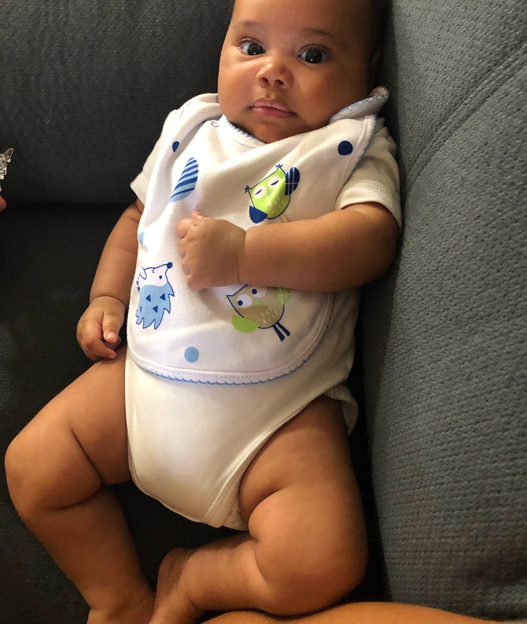 Evander is registered to the contest to win money with this photo: baby, baby_products, baby_toddler_clothing, cheek, child, diaper, human_leg, leg, person, product, sitting, skin, thigh, toddler