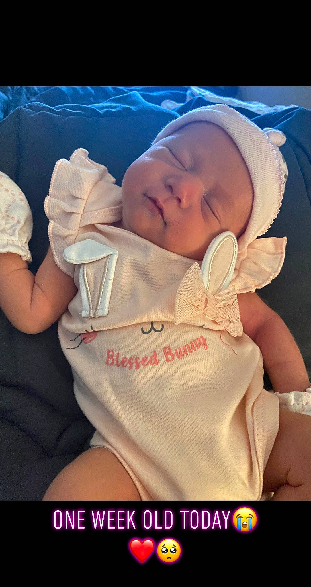 Kaidence is registered to the contest to win money with this photo: baby, baby_products, baby_safety, baby_sleeping, baby_toddler_clothing, bedtime, cheek, child, comfort, finger, gesture, happy, headwear, linens, mouth, peach, person, room, skin, sleeve