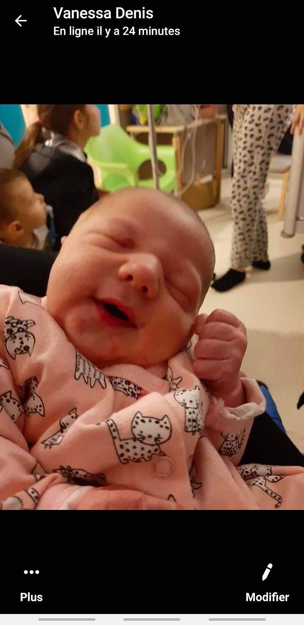 Sohanna participe au concours pour gagner de l'argent avec cette photo : baby, birth, cheek, child, childbirth, face, facial_expression, flesh, head, human, mouth, nose, person, smile, toddler