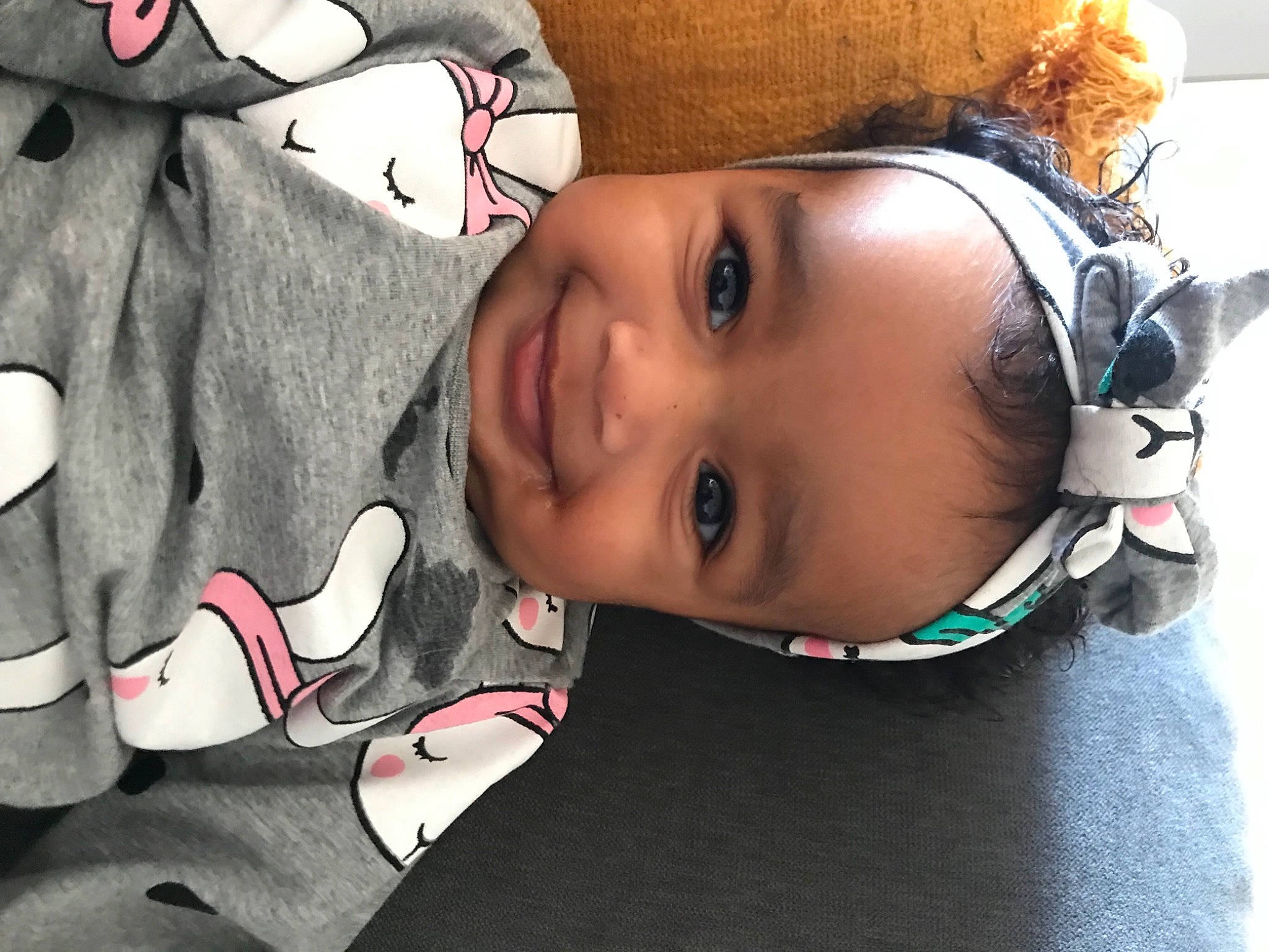 Mylena a rejoint le concours — aidez-le/la à gagner de superbes lots ! baby_toddler_clothing, black_hair, cheek, chest, cool, eye, eyebrow, eyelash, fun, happy, headgear, helmet, joy, lip, mouth, nose, person, plant, skin, smile