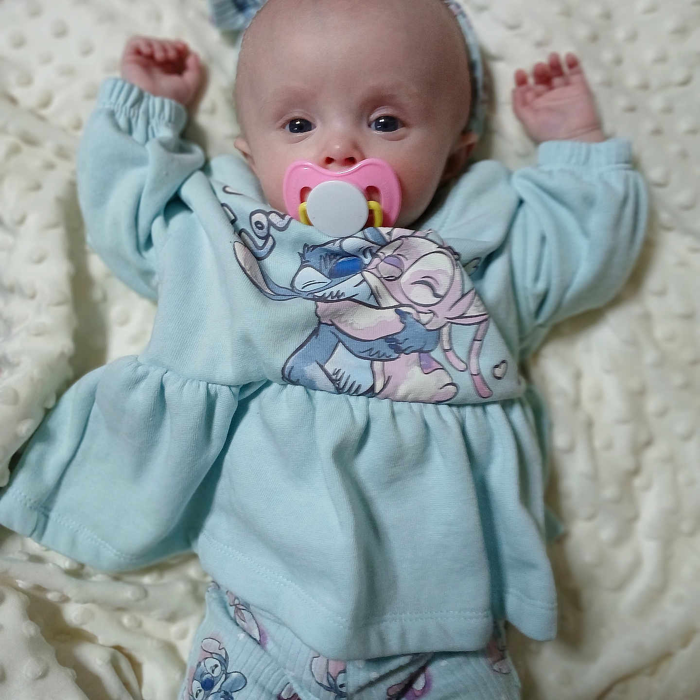 Darlene Carolyn is registered to the contest to win money with this photo: baby, bed, blanket, bodypart, clothing, couch, face, finger, furniture, hand, hat, head, newborn, pajamas, pants, person, photography, portrait, quilt, toy