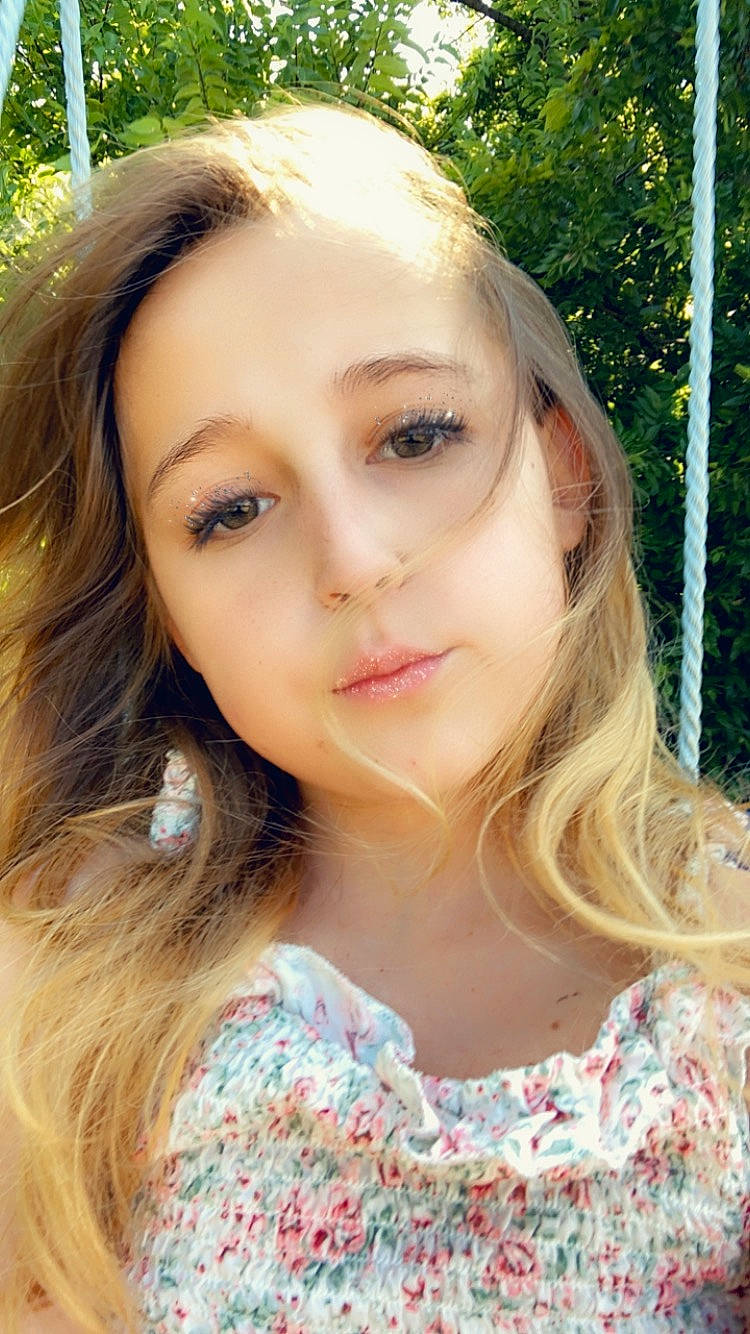 Julie joined the competition — help win amazing prizes! cheek, chin, eye, eyebrow, eyelash, fawn, flash_photography, grass, hair, hairstyle, happy, iris, layered_hair, lip, lipstick, long_hair, nose, people_in_nature, person, plant