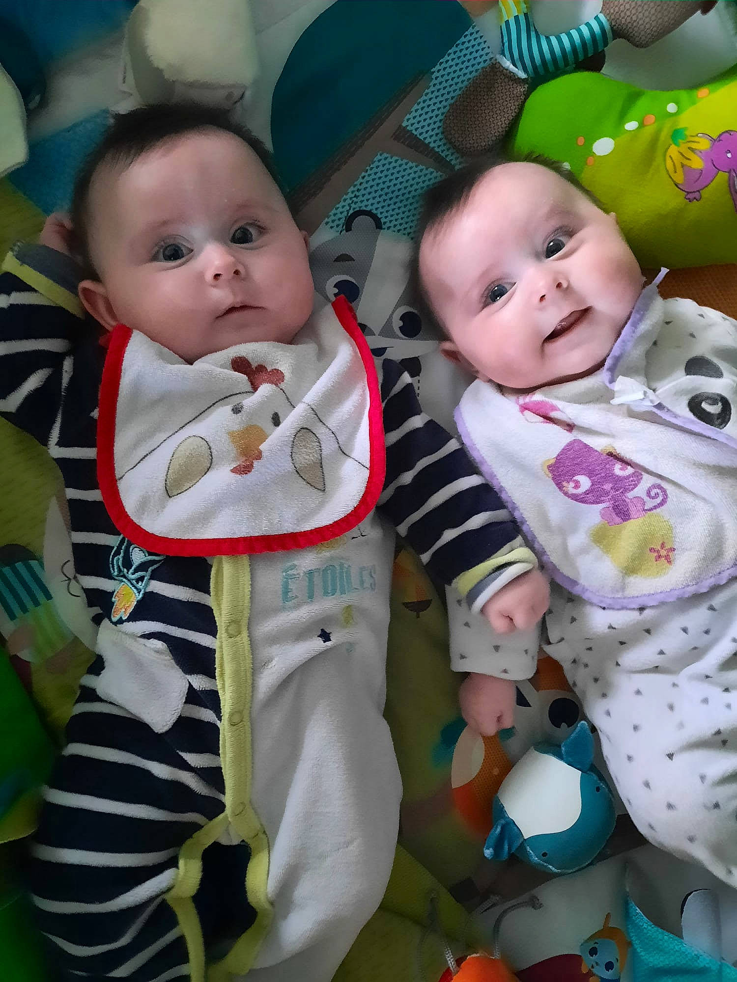 Alice a rejoint le concours — aidez-le/la à gagner de superbes lots ! baby, baby_products, baby_toddler_clothing, cheek, child, eye, face, fun, happy, head, iris, nose, organ, person, product, skin, sleeve, smile, textile, toddler