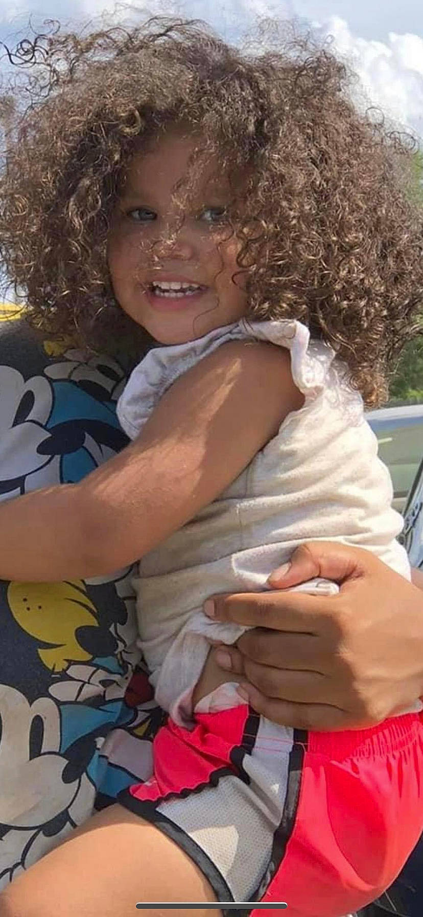 Khloe is registered to the contest to win money with this photo: beauty, black_hair, child, cool, facial_expression, finger, fun, gesture, grass, hair, hairstyle, hand, happy, human, jheri_curl, leisure, people_in_nature, person, ringlet, skin