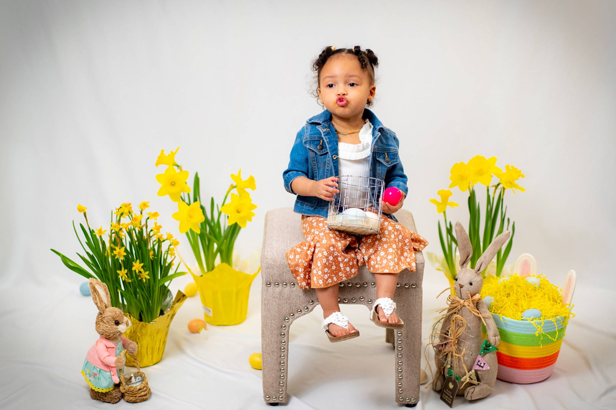 Leia joined the competition — help win amazing prizes! baby_toddler_clothing, boot, bouquet, floral_design, floristry, flower, flower_arranging, flowerpot, grass, happy, human_leg, knee, leg, orange, person, plant, shoe, shorts, thigh, vase