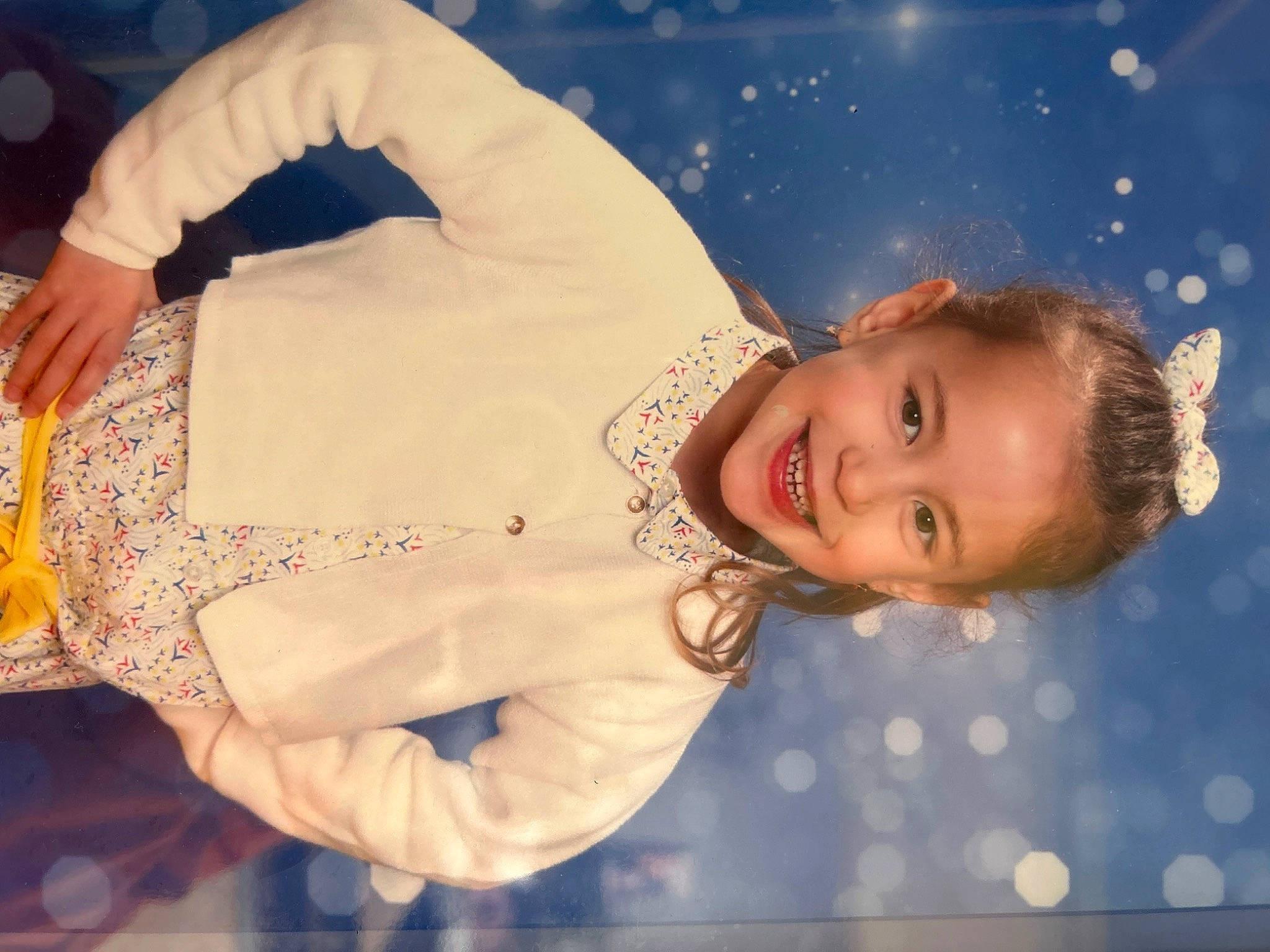 Kenza participe au concours pour gagner de l'argent avec cette photo : child, cloud, event, flash_photography, food, fun, happy, joy, leisure, people_in_nature, person, portrait_photography, sky, smile, toddler