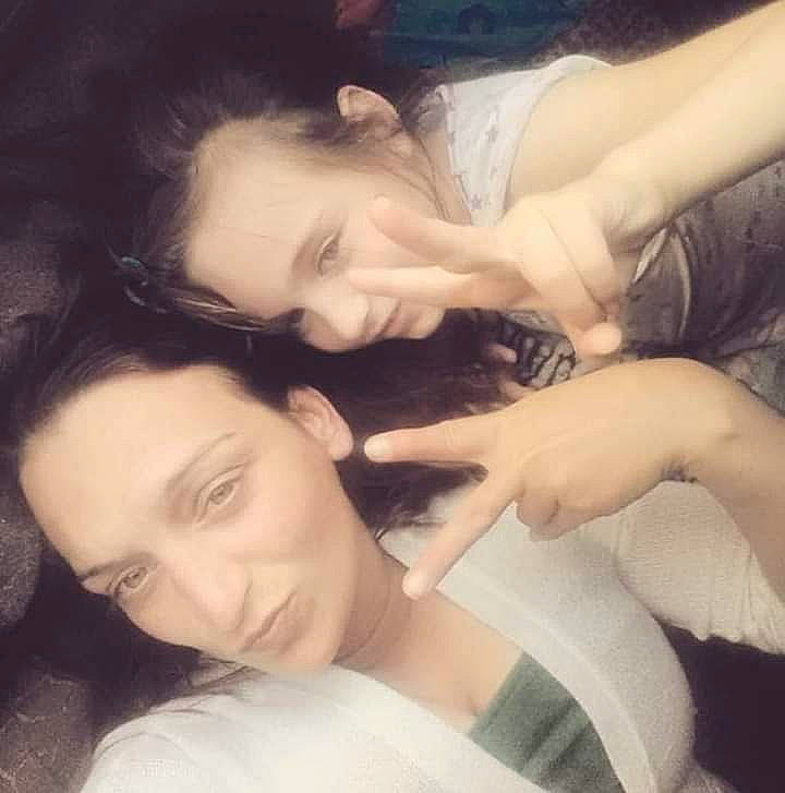 Sophia is registered to the contest to win money with this photo: black_hair, cloud, comfort, cool, ear, elbow, eyebrow, eyelash, fashion, finger, flash_photography, gesture, happy, lip, long_hair, mouth, muscle, neck, person, sky