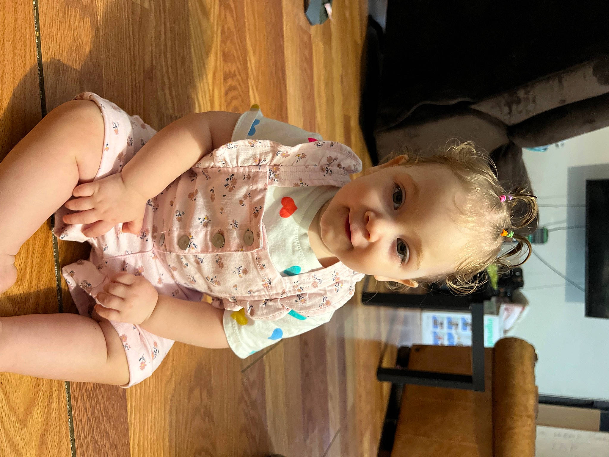 Zoey is registered to the contest to win money with this photo: abdomen, baby, baby_toddler_clothing, cheek, chest, child, fun, happy, head, human_body, human_leg, knee, mouth, person, sitting, skin, smile, thigh, toddler, trunk