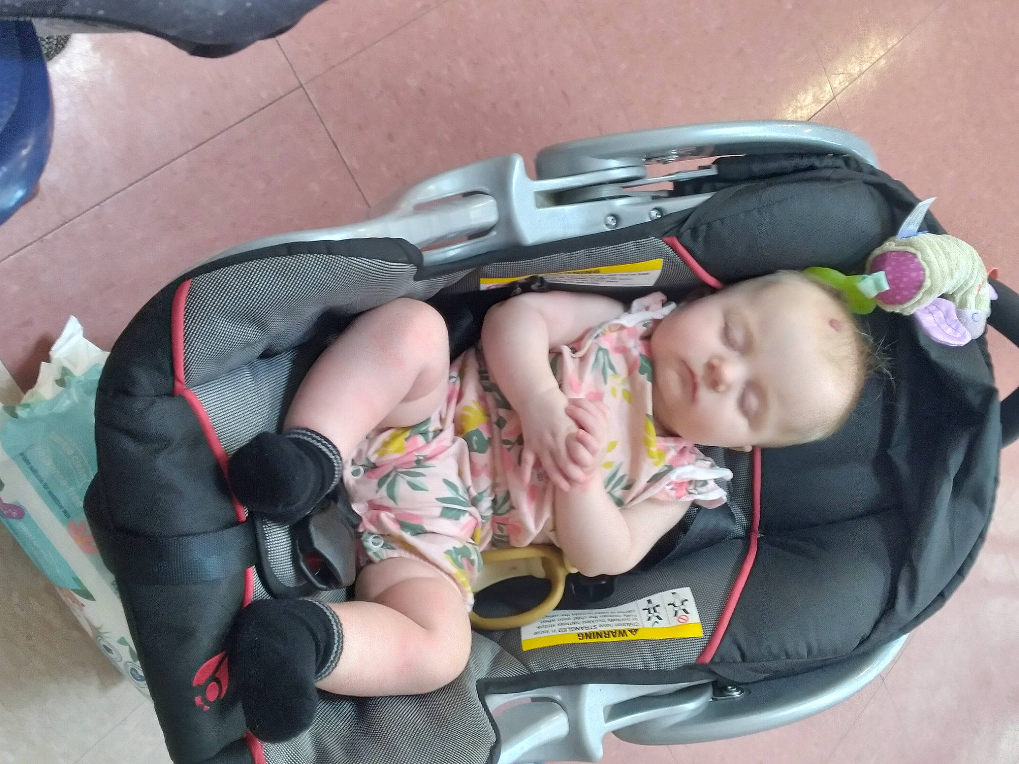 Kinzley joined the competition — help win amazing prizes! arm, auto_part, baby, baby_carriage, baby_products, baby_toddler_clothing, bag, car_seat, comfort, grass, motor_vehicle, person, personal_protective_equipment, plant, recreation, shoe, tire, toddler, vehicle, wheel