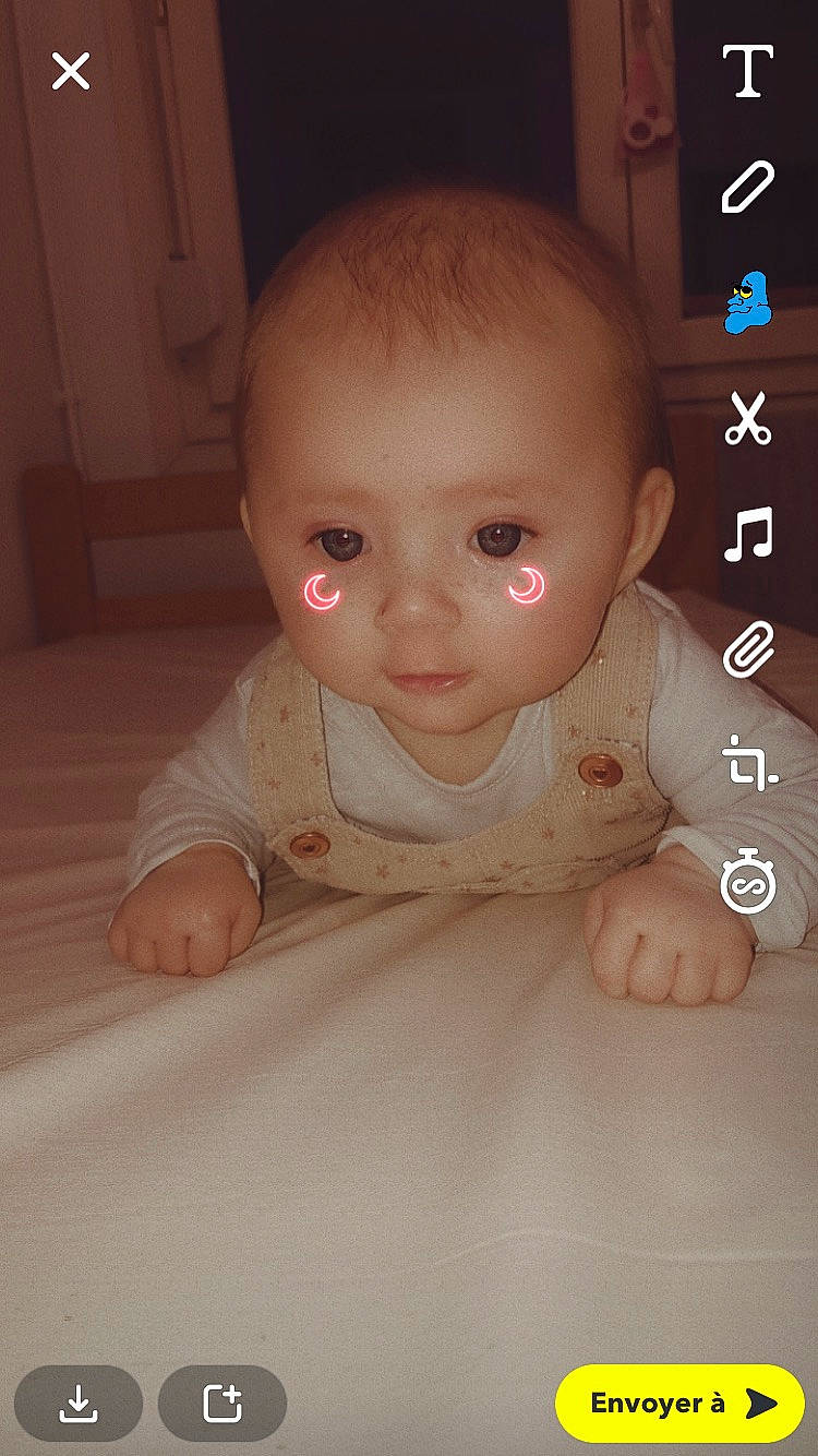 Kayla participe au concours pour gagner de l'argent avec cette photo : baby, baby_toddler_clothing, cheek, child, chin, comfort, eye, facial_expression, finger, flooring, gesture, human_body, iris, mouth, nose, person, skin, sleeve, thumb, toddler