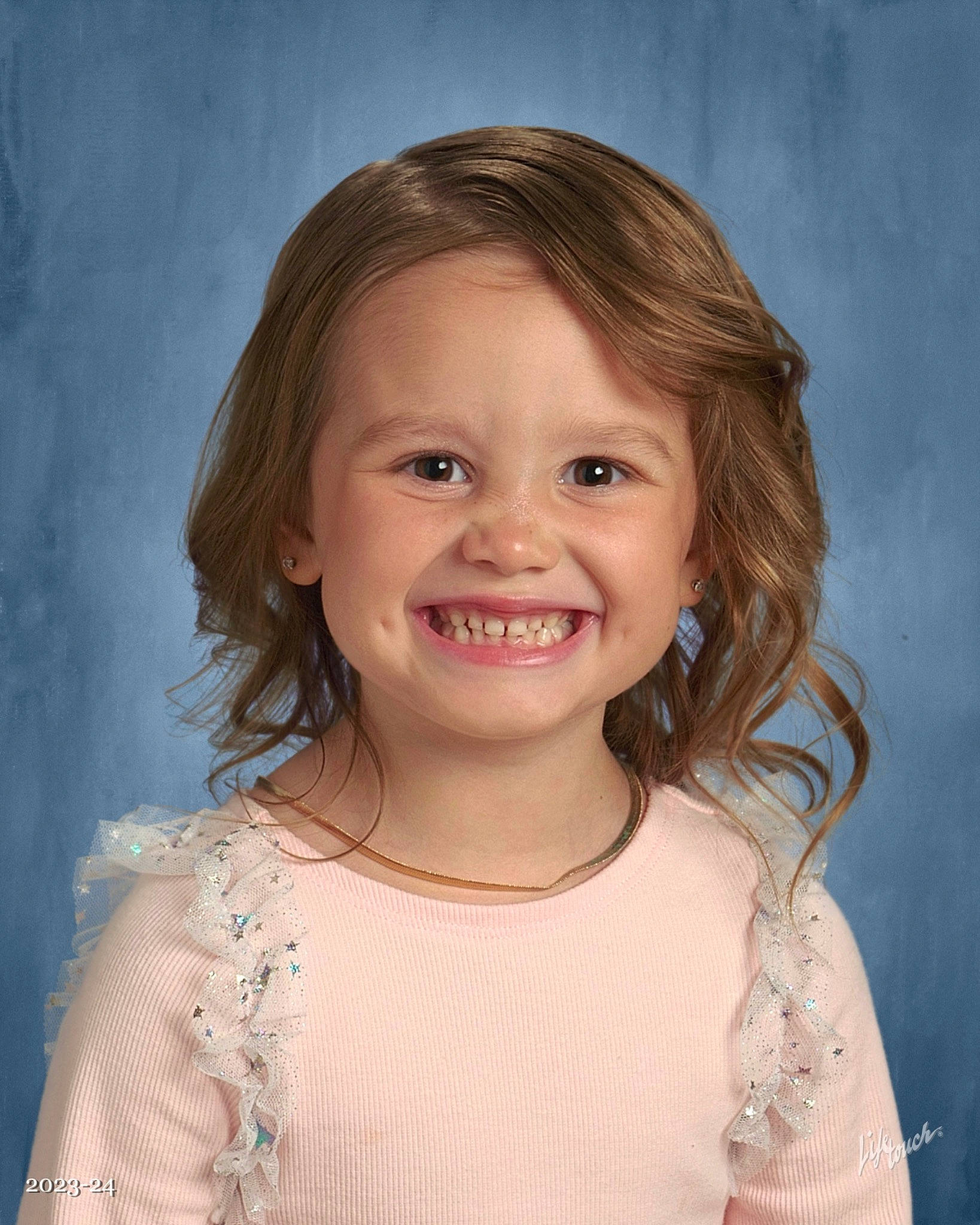 Alyssa joined the competition — help win amazing prizes! cheek, chin, eye, eyebrow, eyelash, face, facial_expression, flash_photography, fun, happy, head, iris, jaw, joy, lip, neck, nose, person, shoulder, skin