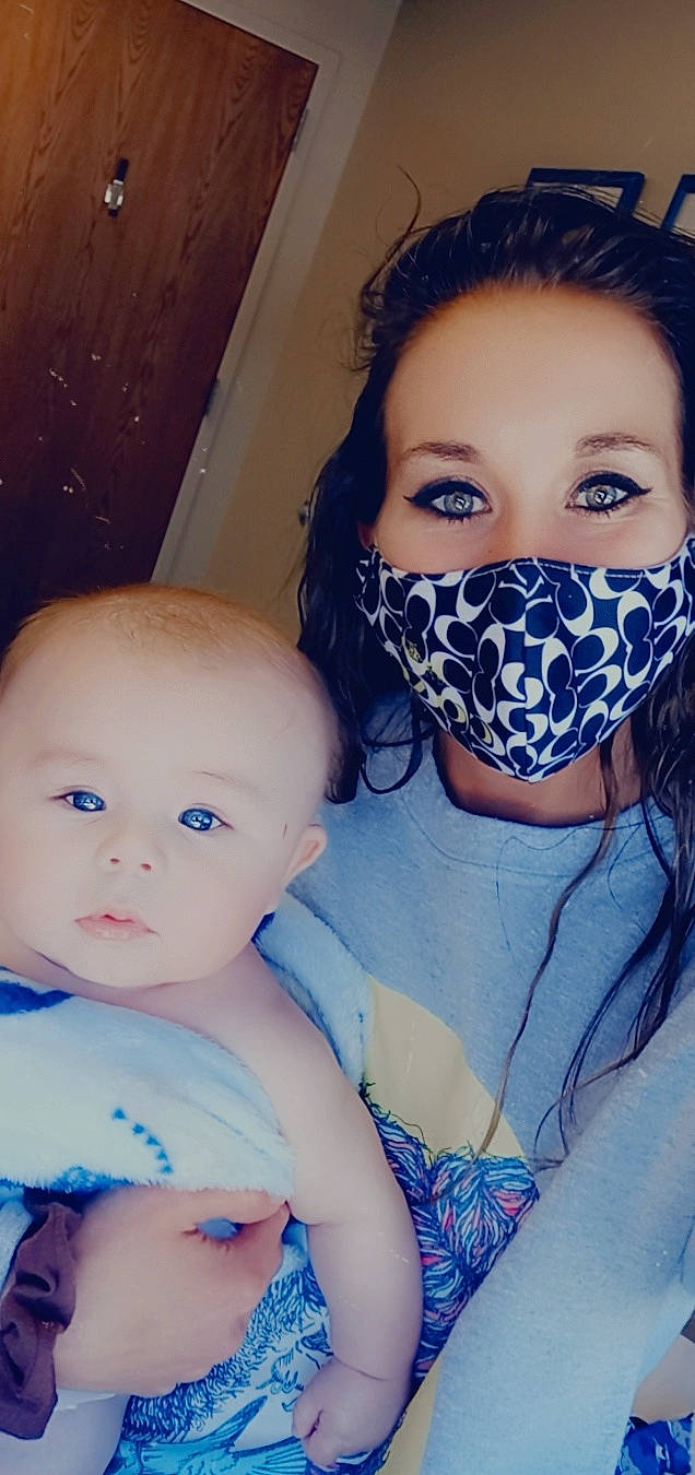 Kysen is registered to the contest to win money with this photo: azure, blue, cheek, chin, eye, eyebrow, eyelash, facial_expression, hair, hairstyle, human, jaw, lip, mouth, neck, nose, organ, person, product, skin