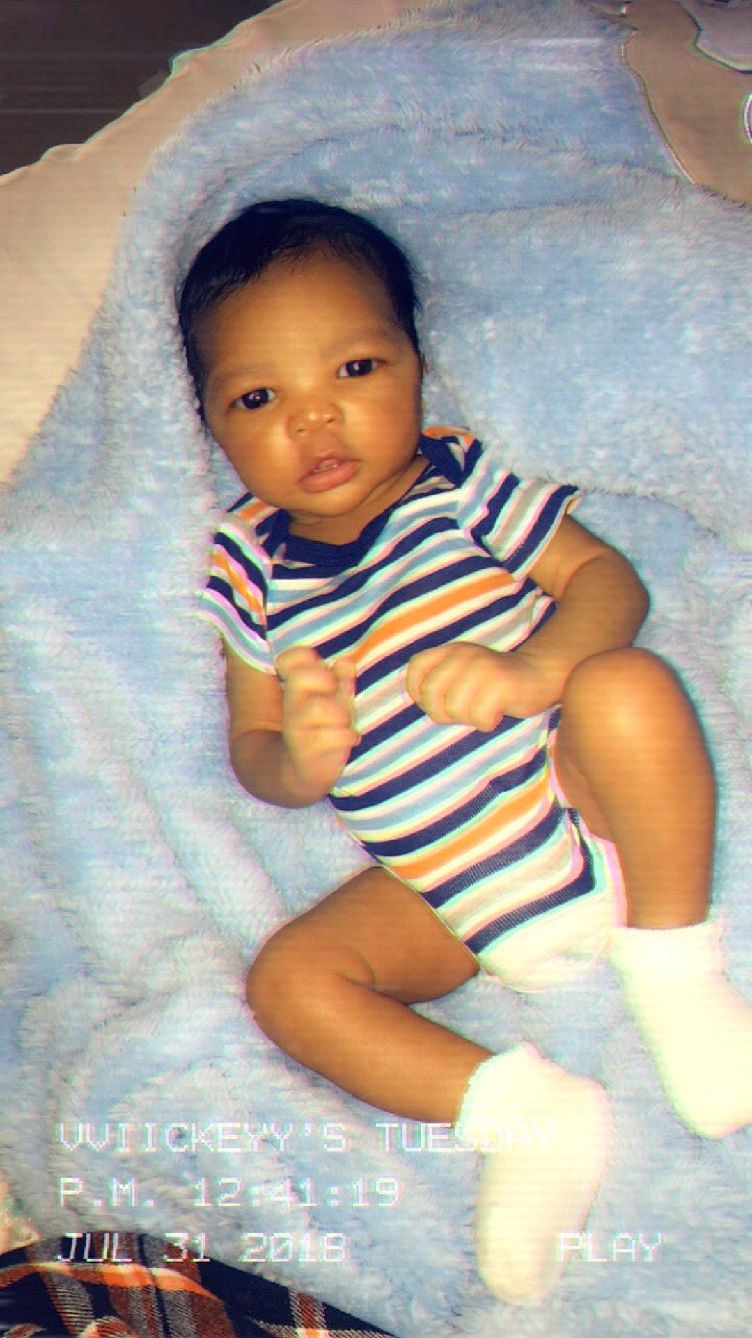 Jamias is registered to the contest to win money with this photo: abdomen, black_hair, boy, cheek, child, eye, finger, fun, girl, head, infant, iris, leg, person, product, sitting, skin, smile, toddler, trunk