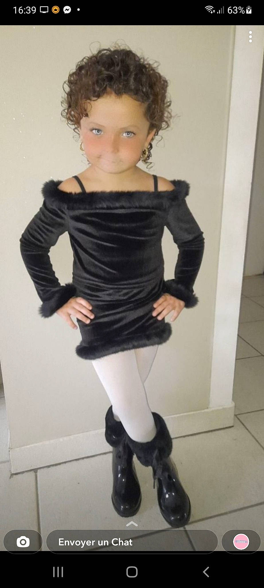 Maylove participe au concours pour gagner de l'argent avec cette photo : day_dress, eyelash, face, fashion_design, hairstyle, head, human_body, joint, knee, leg, neck, one_piece_garment, outerwear, person, shoe, sleeve, thigh, toy, trunk, waist