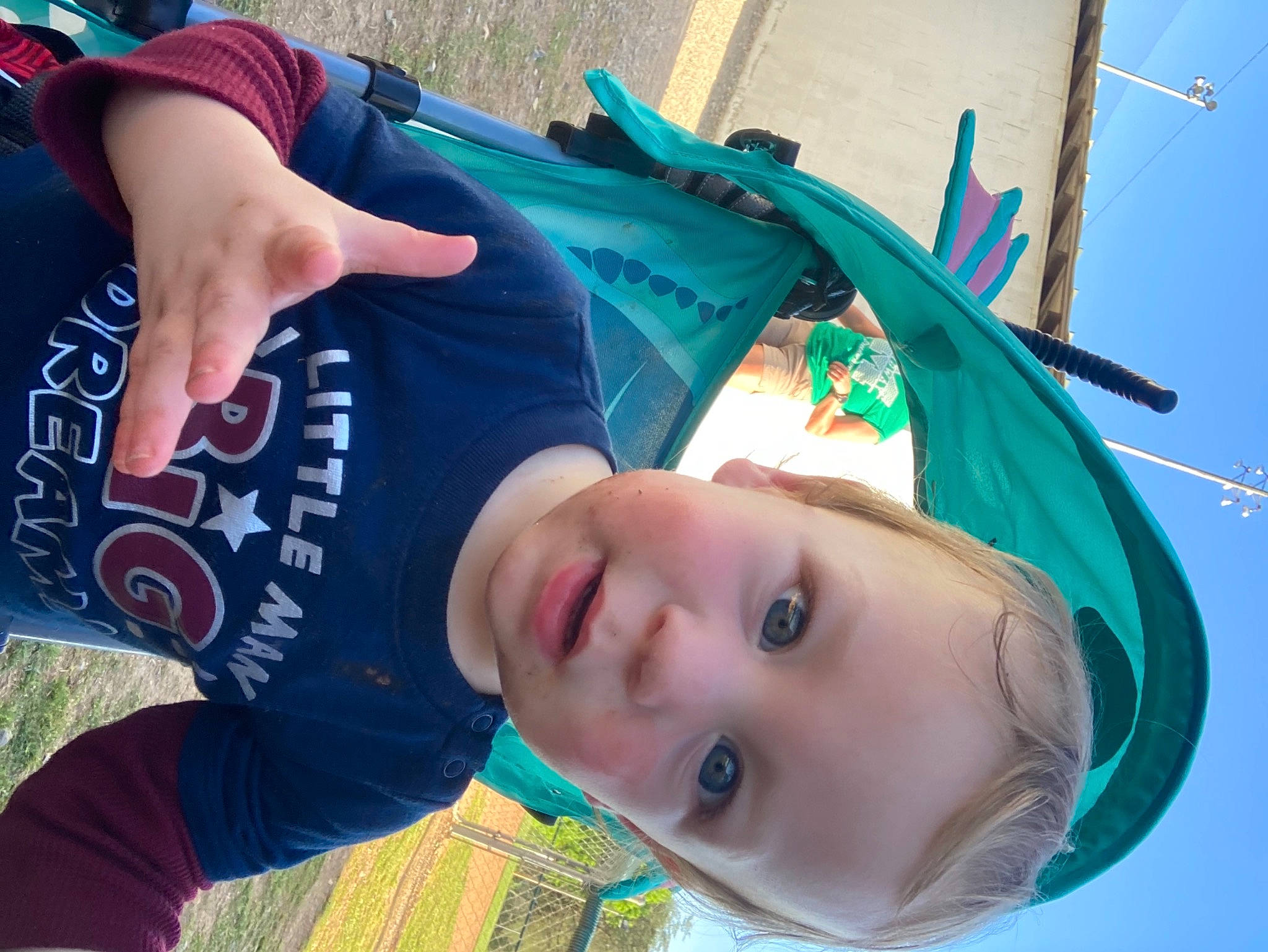 Tidus is registered to the contest to win money with this photo: baby, cool, fun, grass, green, hairstyle, happy, hat, leaf, leisure, light, mammal, person, photograph, plant, smile, snapshot, summer, toddler, tree