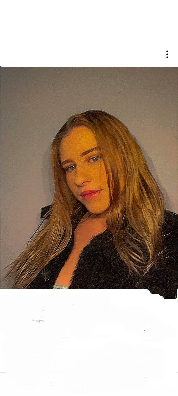 Jade participe au concours pour gagner de l'argent avec cette photo : black_hair, cheek, chin, eyebrow, eyelash, facial_expression, fashion_model, flash_photography, hair, hairstyle, iris, jacket, layered_hair, lip, lipstick, long_hair, makeover, nose, person, step_cutting