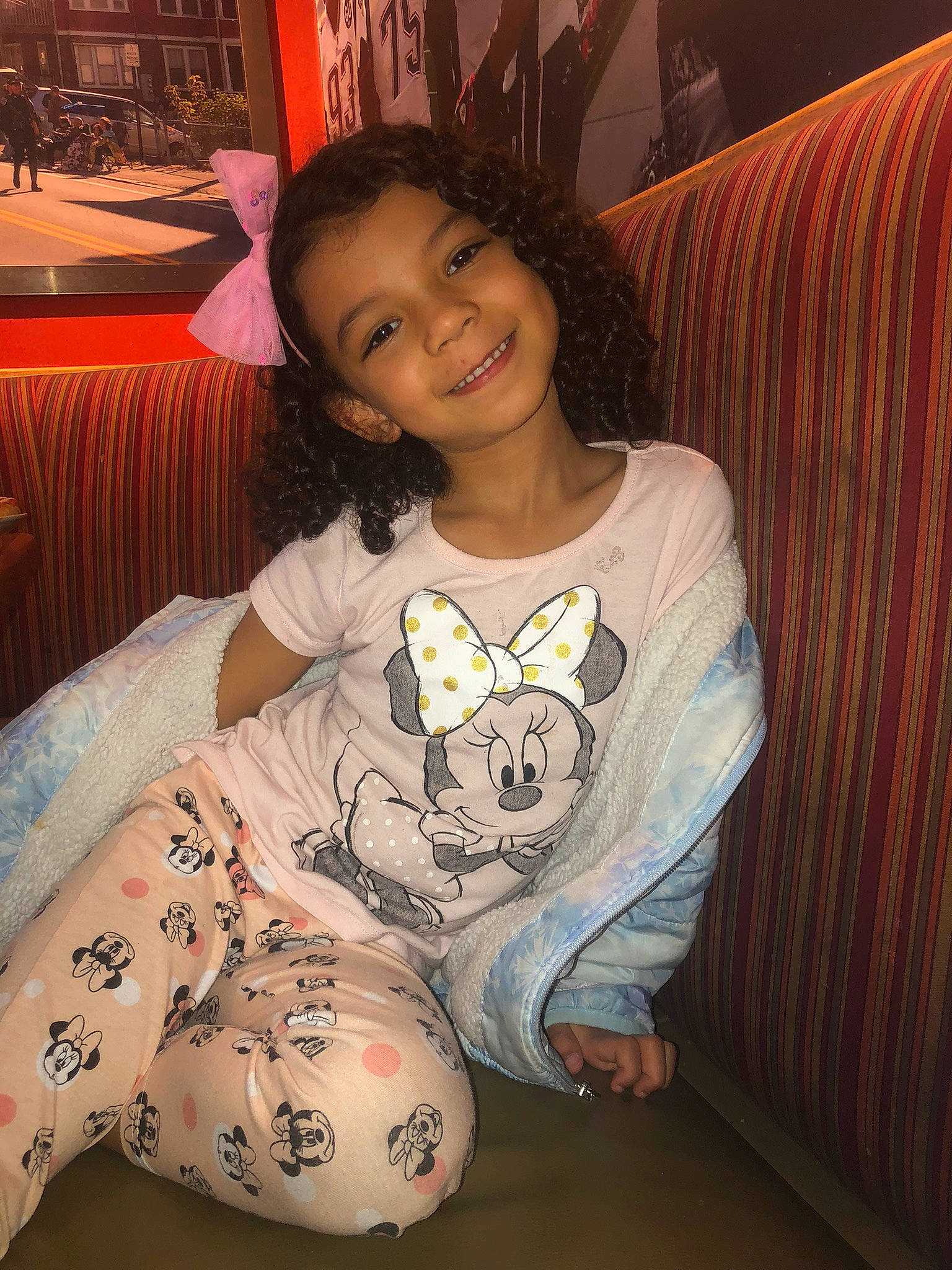 Gianalee joined the competition — help win amazing prizes! black_hair, cool, eye, facial_expression, finger, floor, hair, hairstyle, hand, head, human_body, joy, mouth, neck, organ, person, shoulder, skin, sleeve, smile