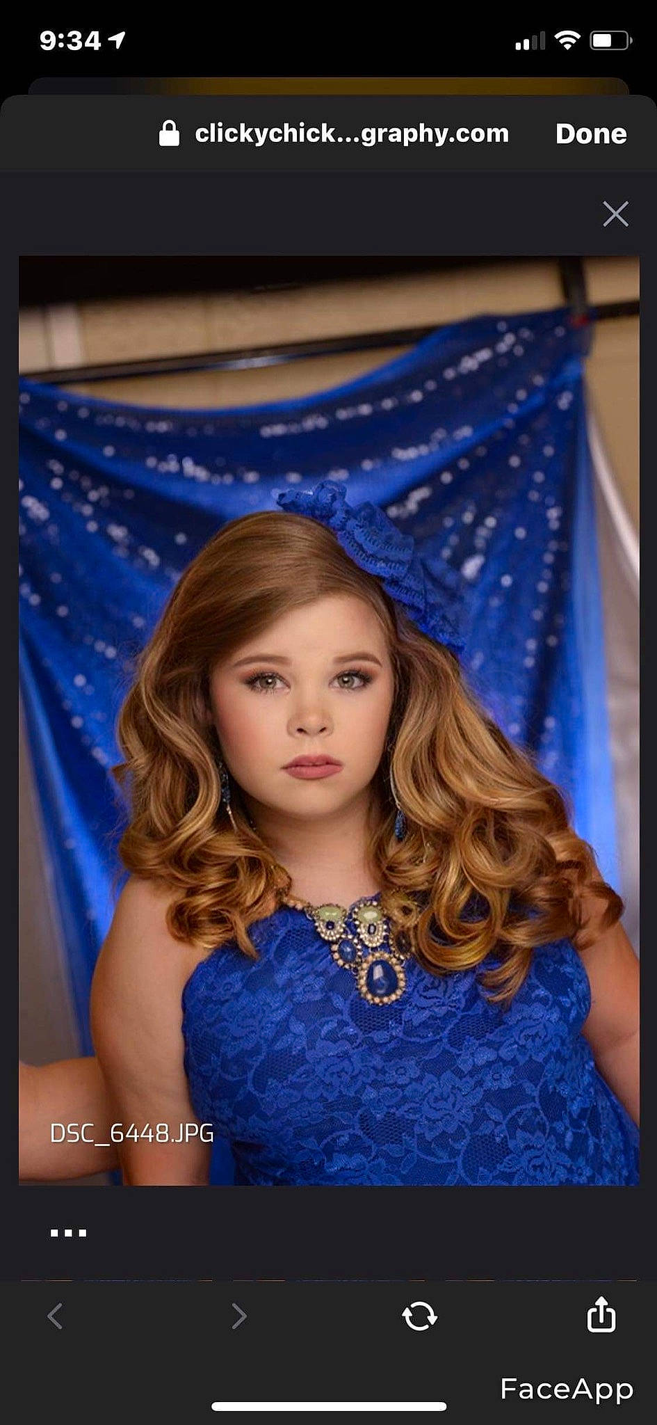 Patricia is registered to the contest to win money with this photo: azure, beauty, chin, electric_blue, event, eyebrow, eyelash, facial_expression, fashion, fashion_design, flash_photography, hair, hairstyle, happy, human, iris, long_hair, makeover, person, textile