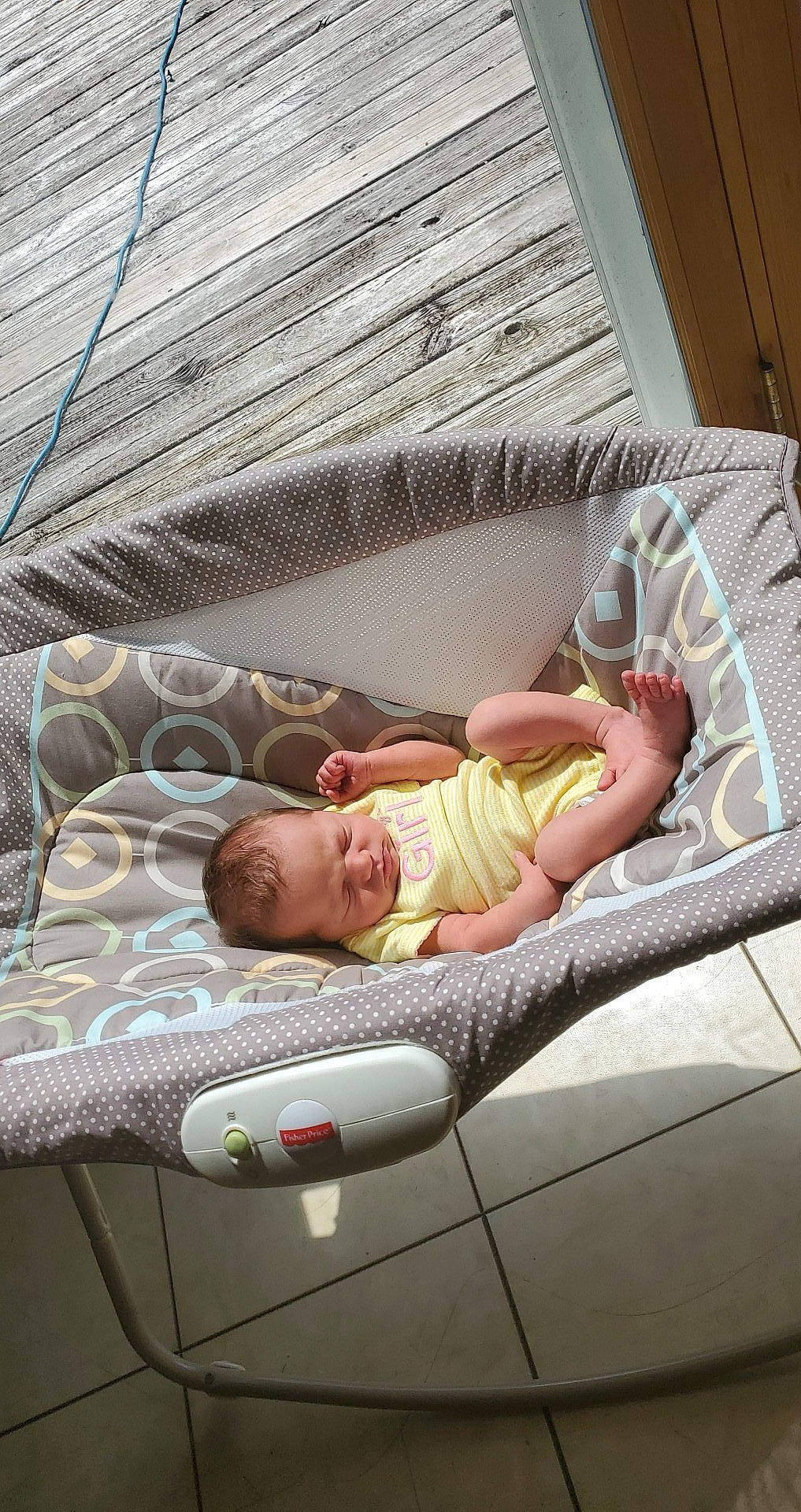 Astrid is registered to the contest to win money with this photo: baby, baby_products, baby_safety, baby_toddler_clothing, bedding, bedtime, child, comfort, couch, flooring, infant_bed, leisure, linens, nap, pattern, person, room, sitting, sleep, toddler