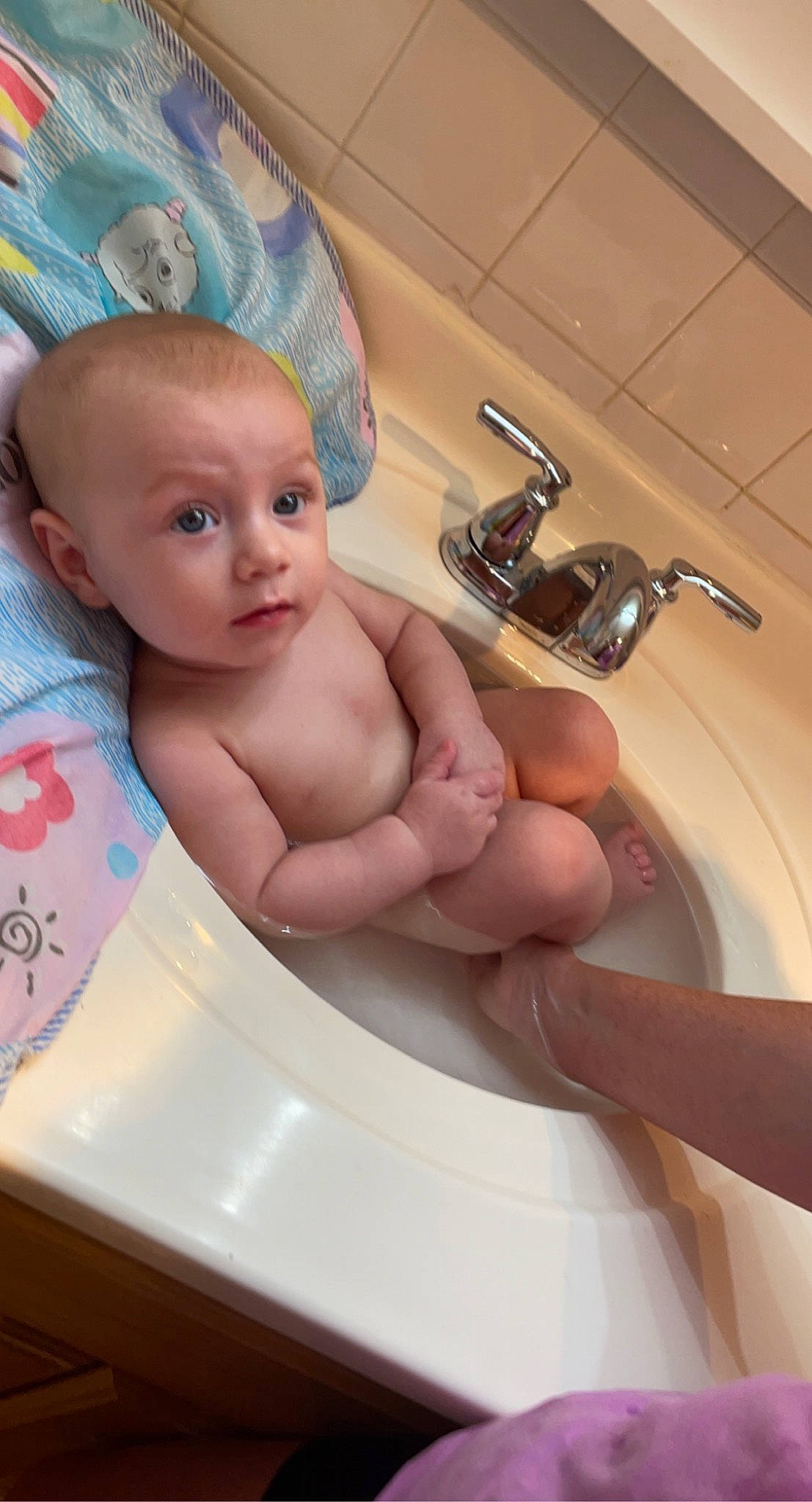 Houston joined the competition — help win amazing prizes! baby, baby_bathing, bathing, bathroom, bathroom_sink, beauty, cheek, chest, eyelash, finger, fluid, person, personal_care, plumbing, plumbing_fixture, sink, skin, tap, thumb, toddler